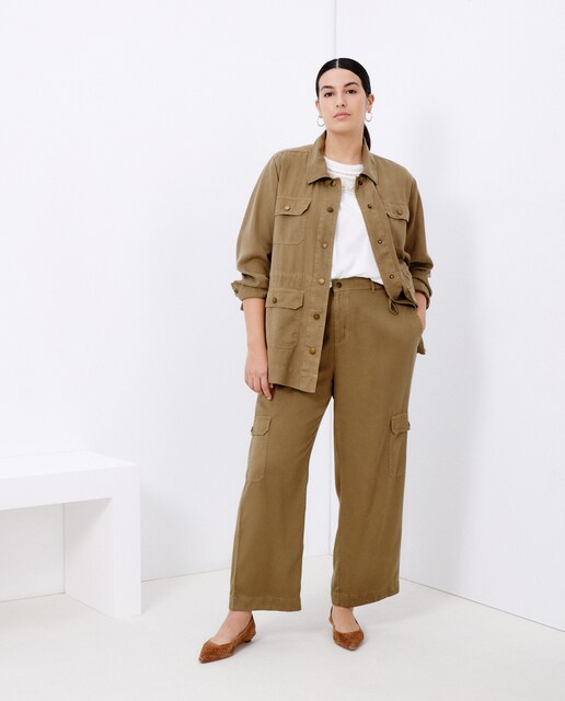 Imagen 0 de Chaqueta tipo sahariana de mujer de lyocell