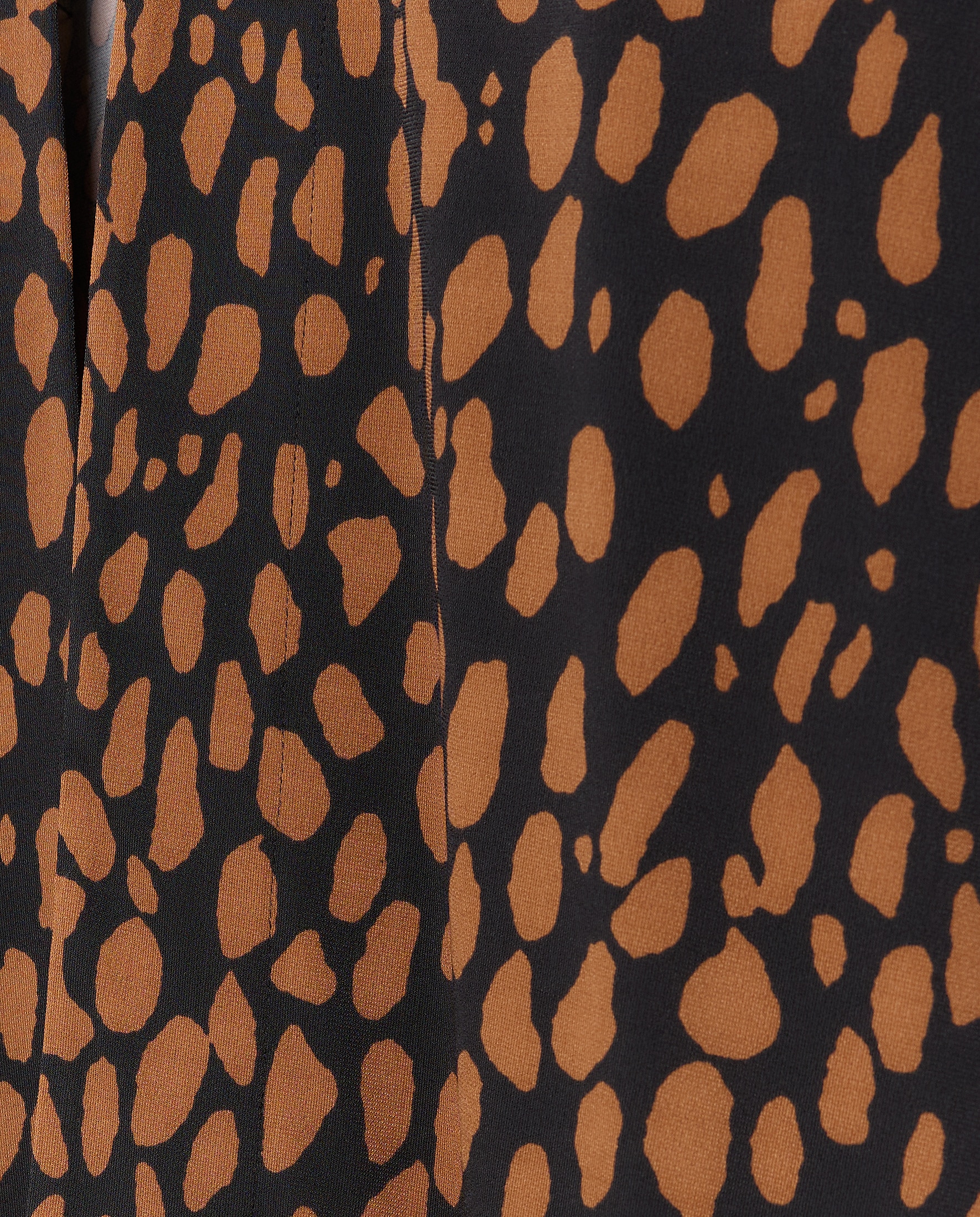 Casaco com Animal Print Preto-5