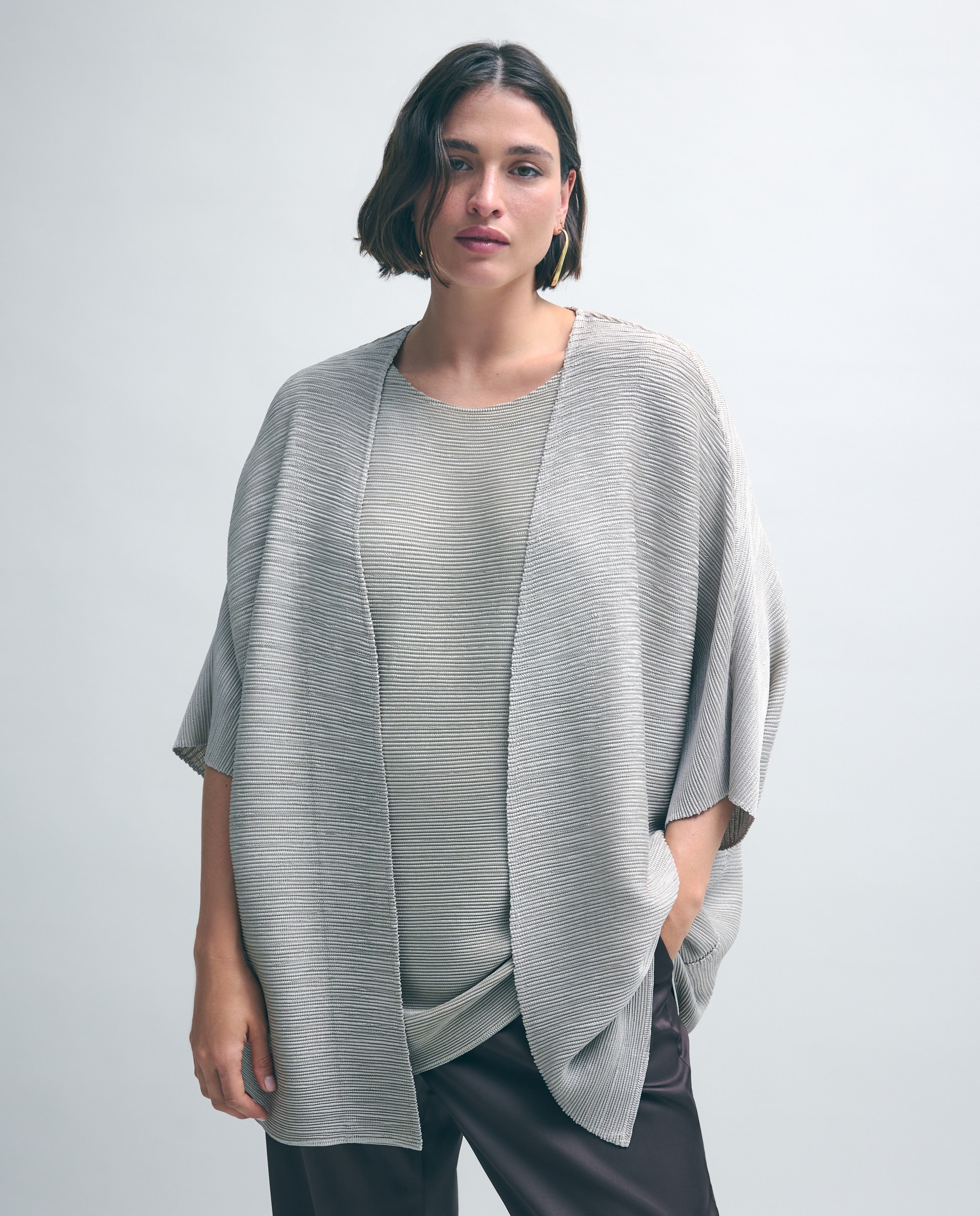 Imagen 1 de Kimono de mujer plisado horizontal - Couchel - Marrón 130 Marfil