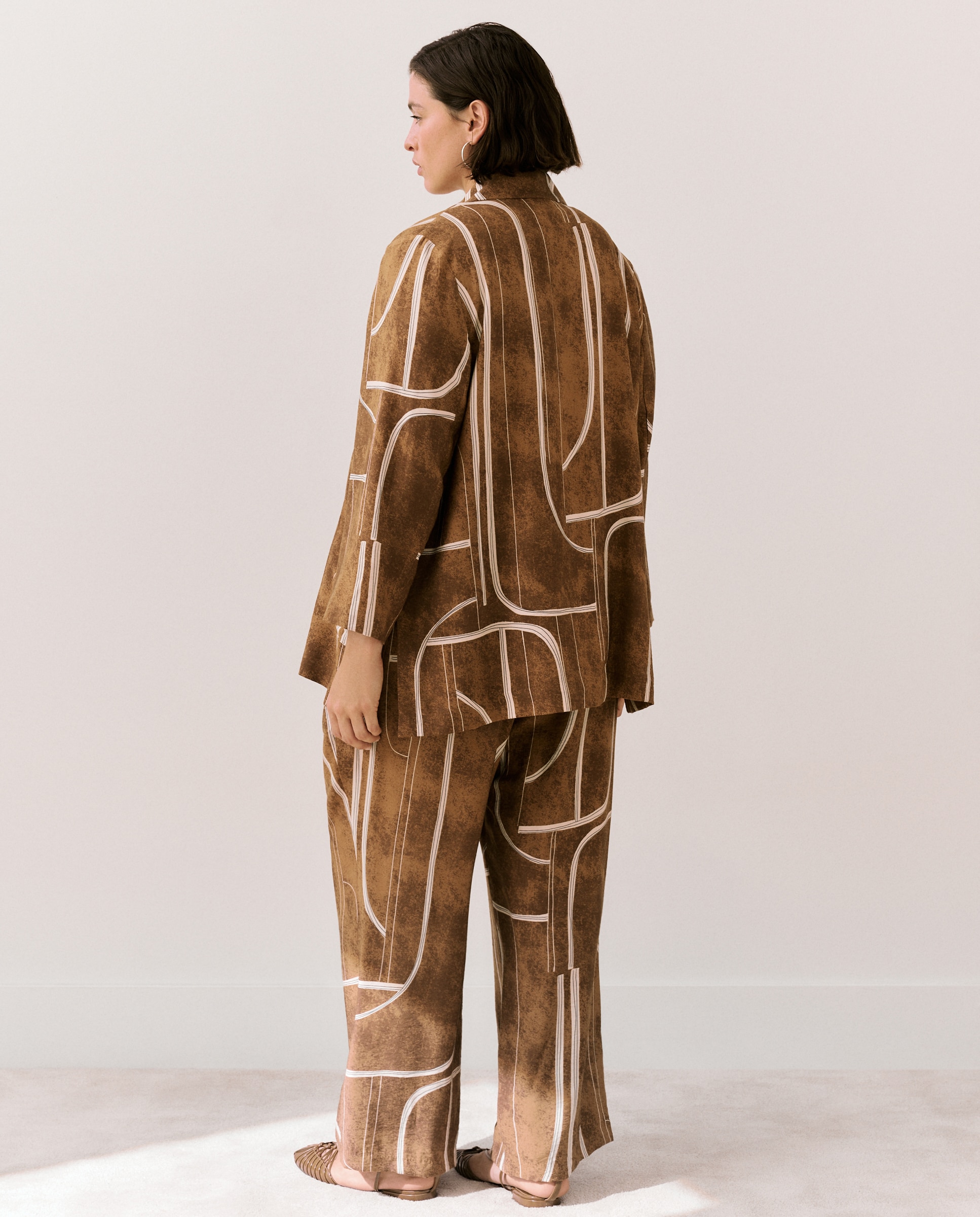 Blazer Fluido com Estampado Castanho-4