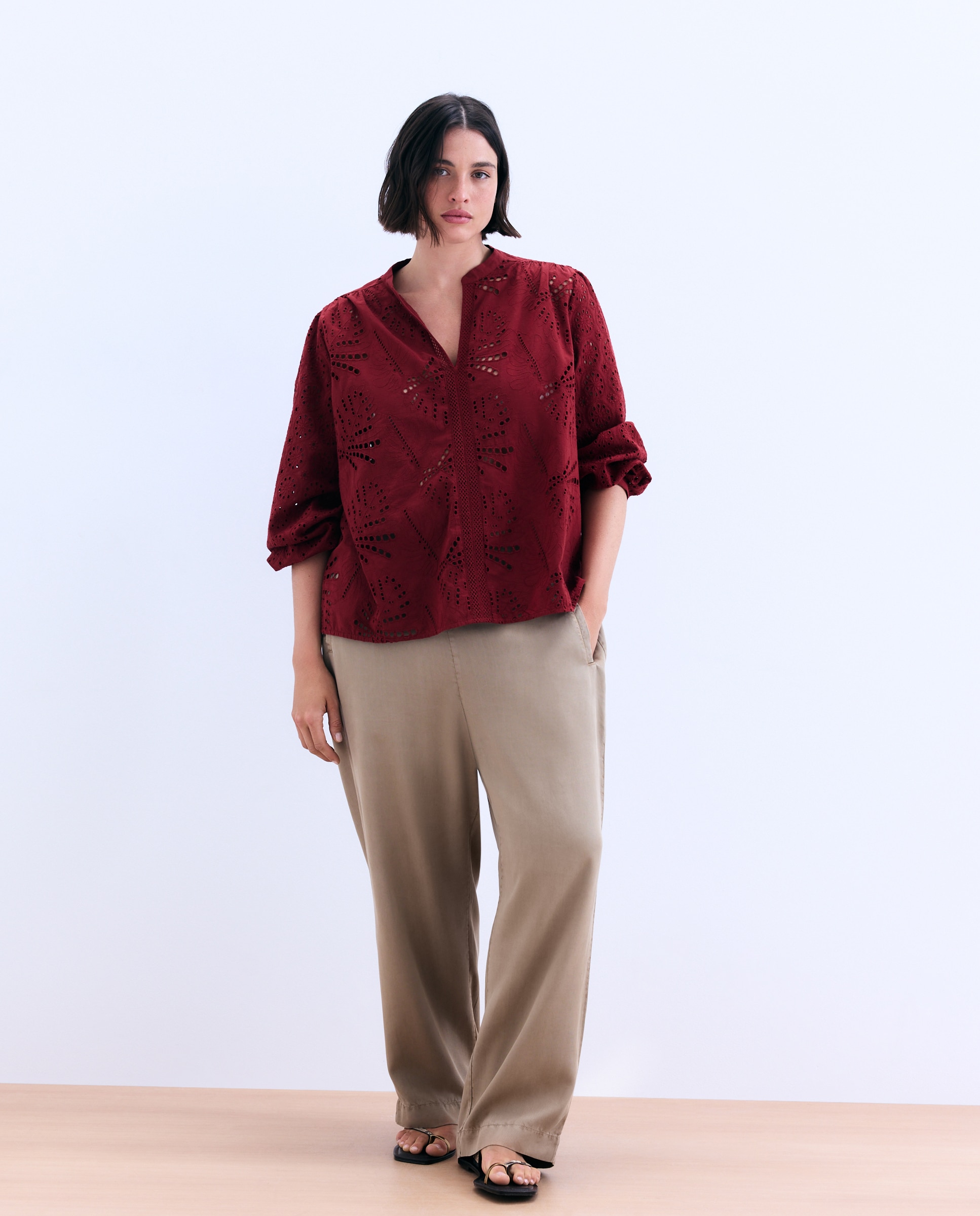 Blusa de Manga Comprida com Bordados Combinados Bordeaux-2