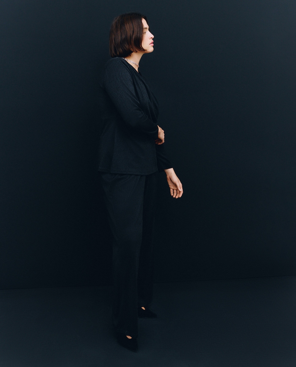 Camisola Lisa com Manga 3/4 Preto-2