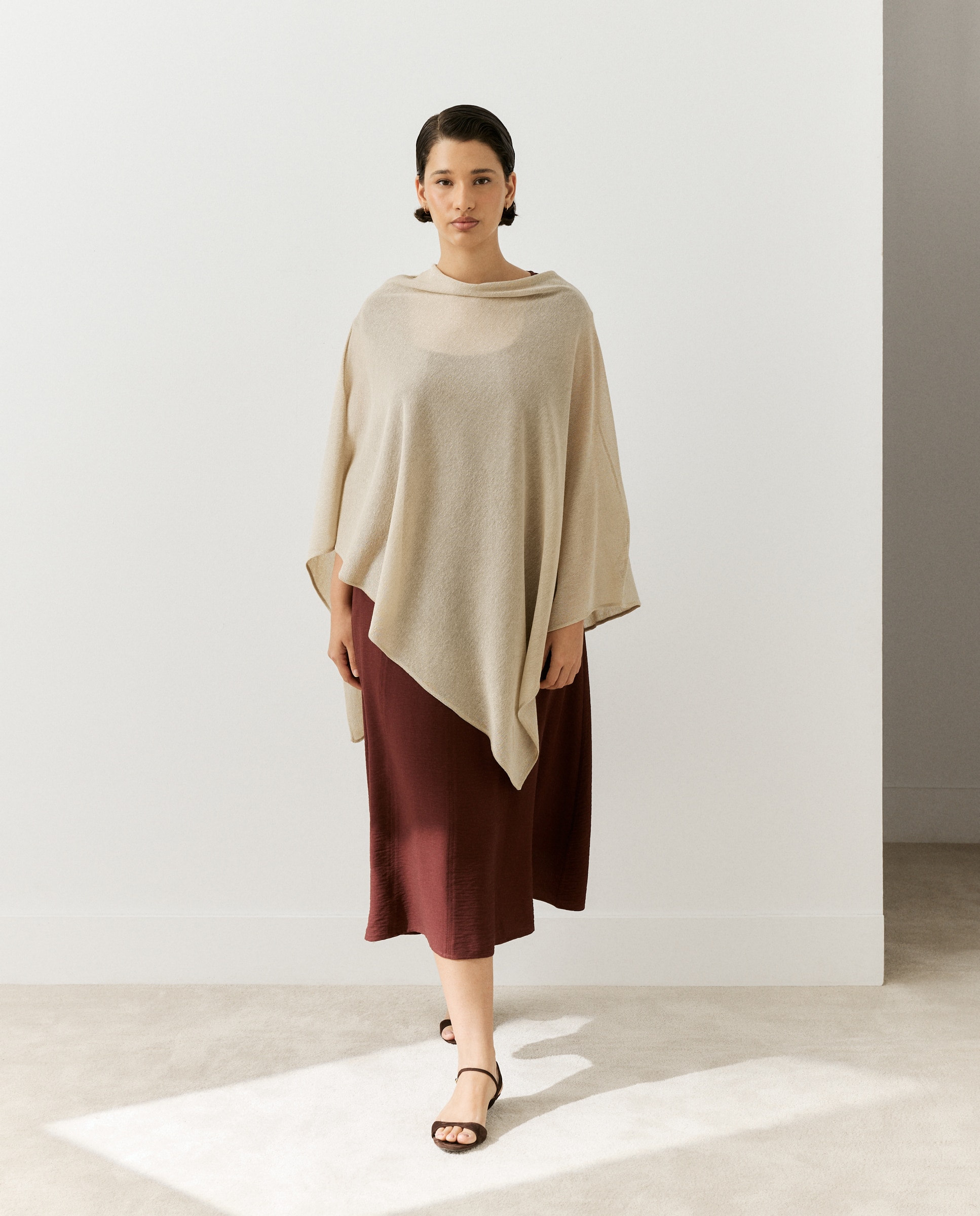 Imagem 0 de Poncho de Tricot de Fio Metalizado
