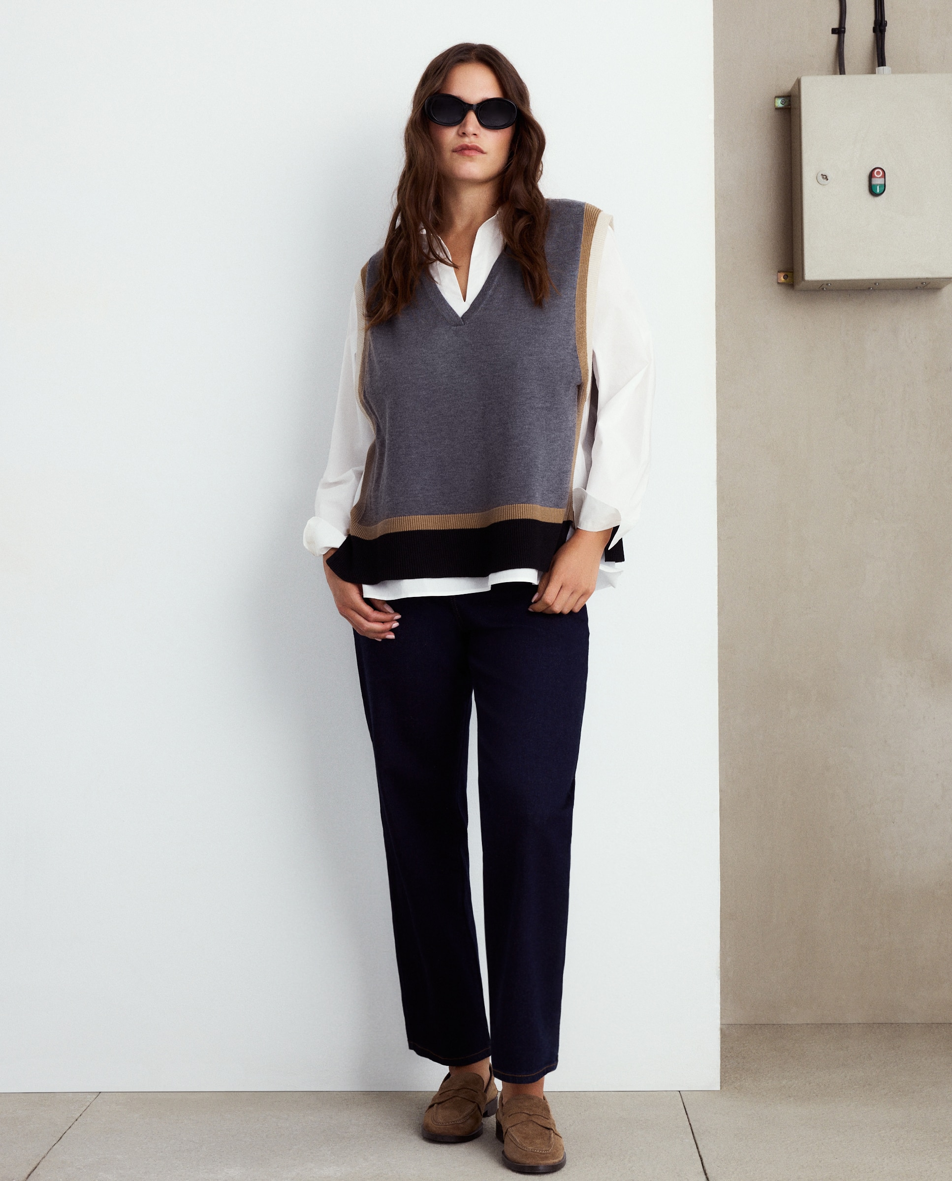 Imagem 0 de Colete de Malha Combinado com Popelina