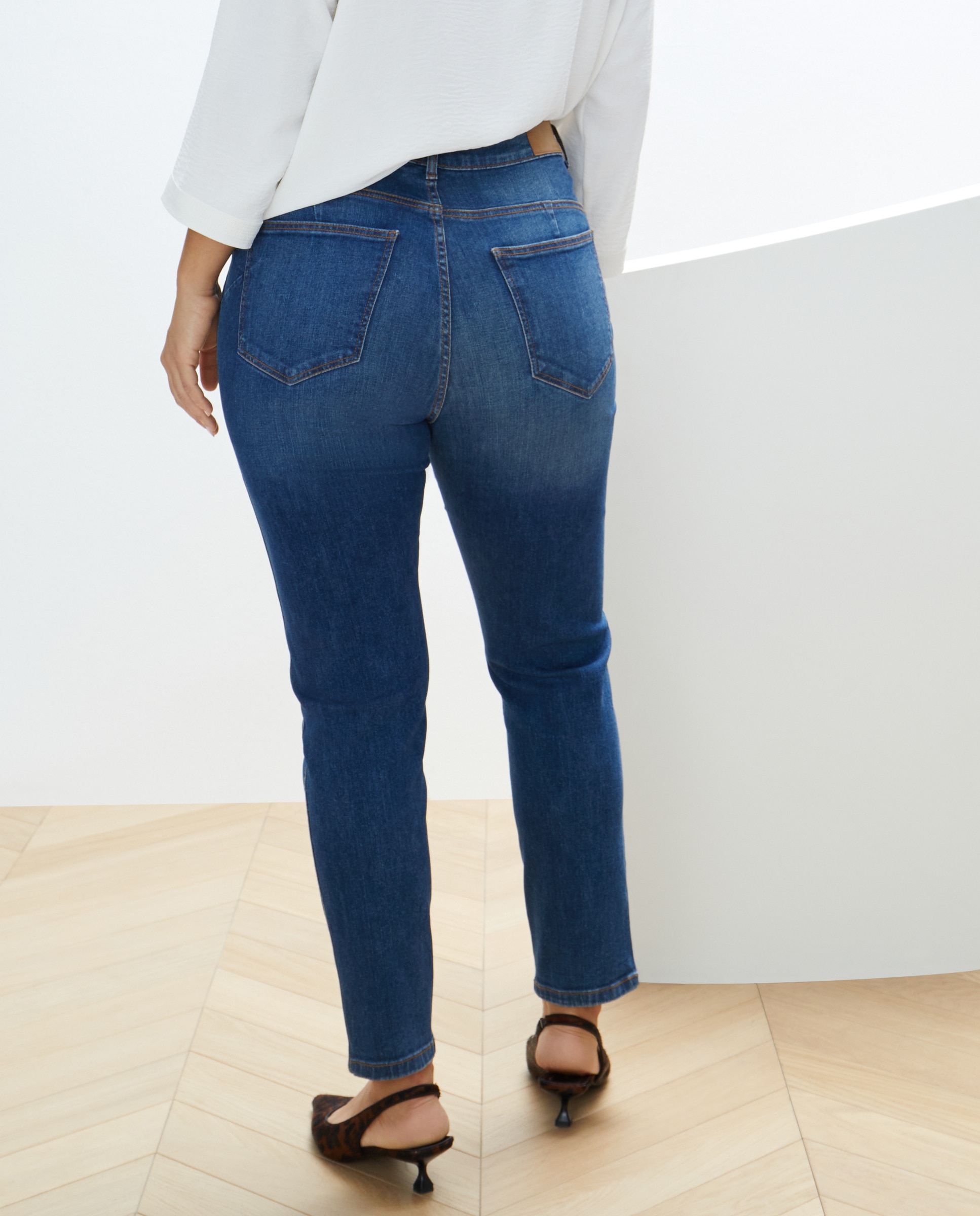 Pantalón vaquero ASHLEY push up de mujer - Couchel - Azul pálido Azul pálido-7