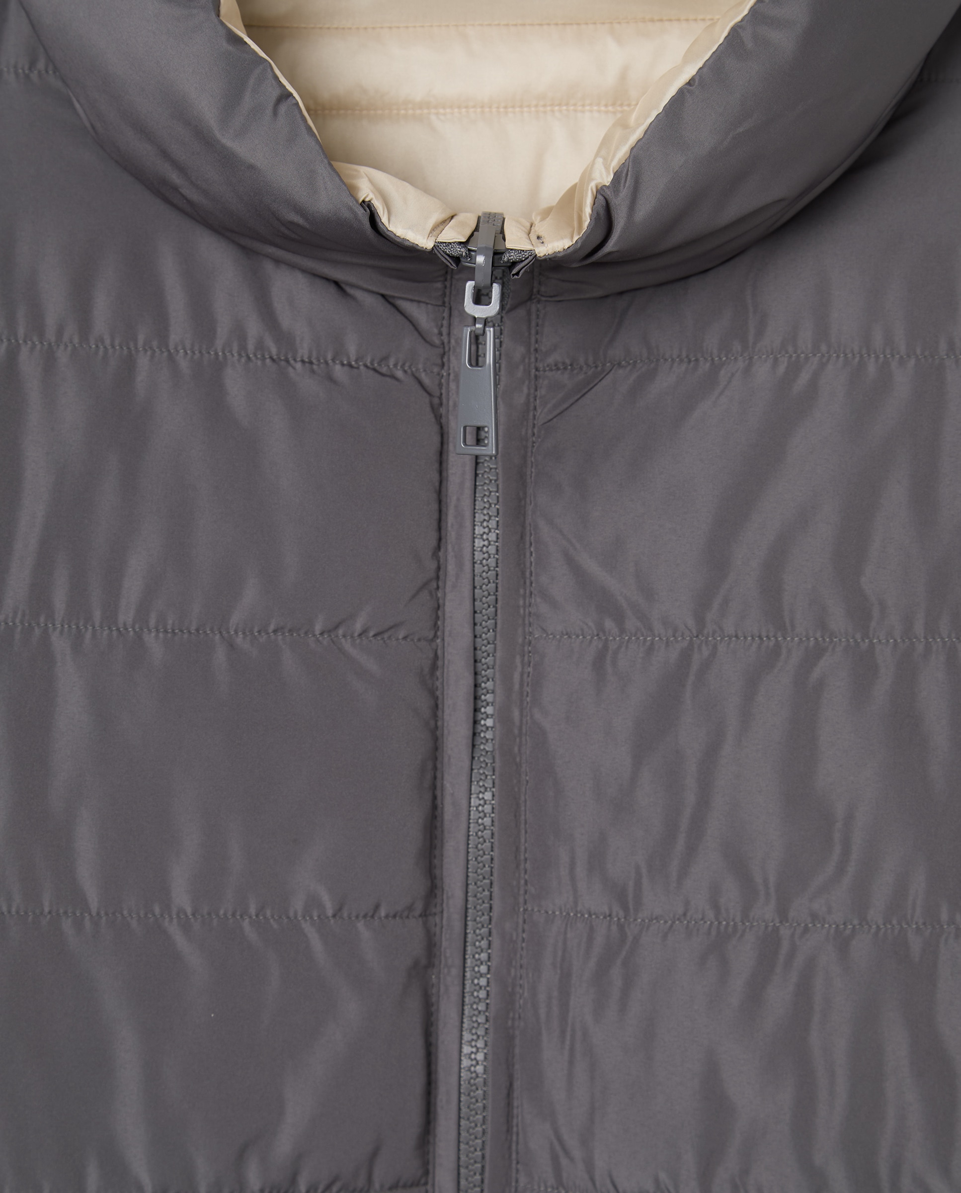 Blusão acolchoado curto reversível de mulher 820 Cinzento Médio-6