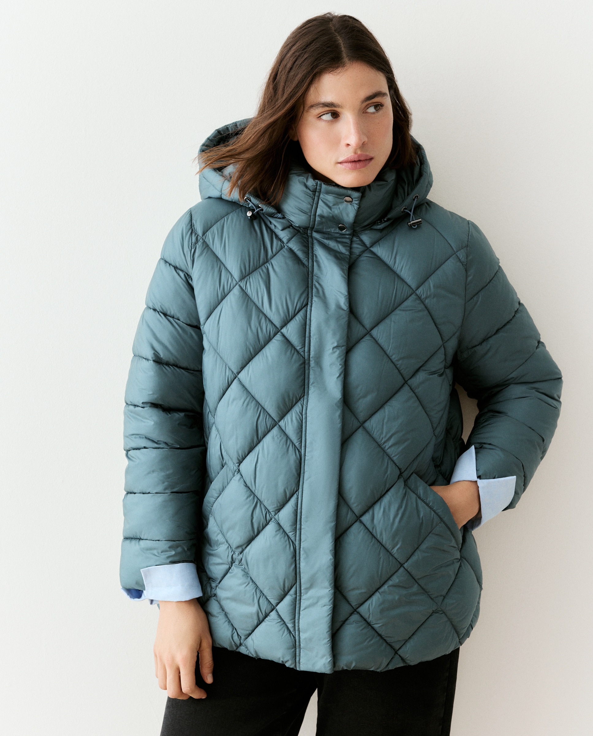 Parka curta acolchoada com capuz 820 Cinzento Médio-2