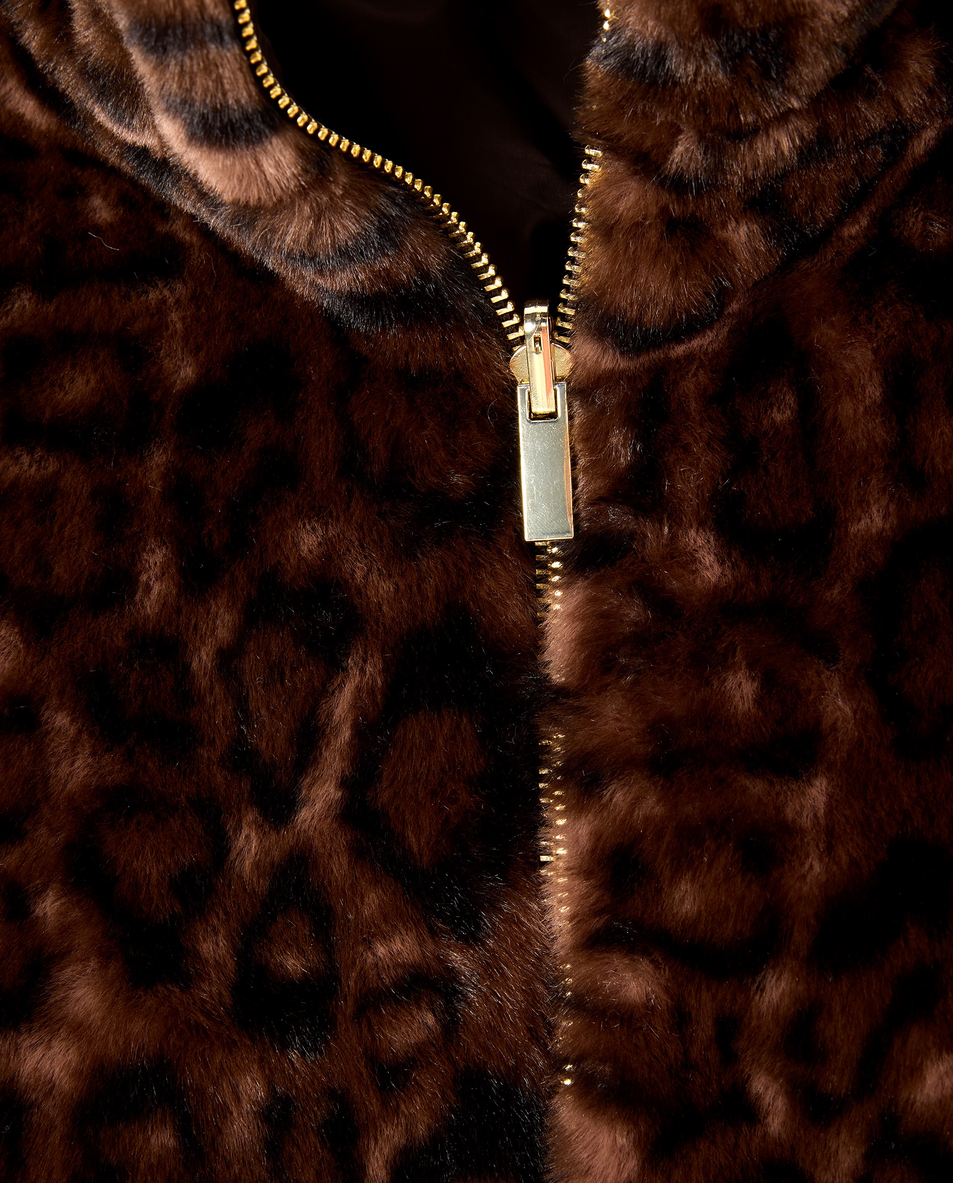 Casacão Curto Estampado Castanho-6