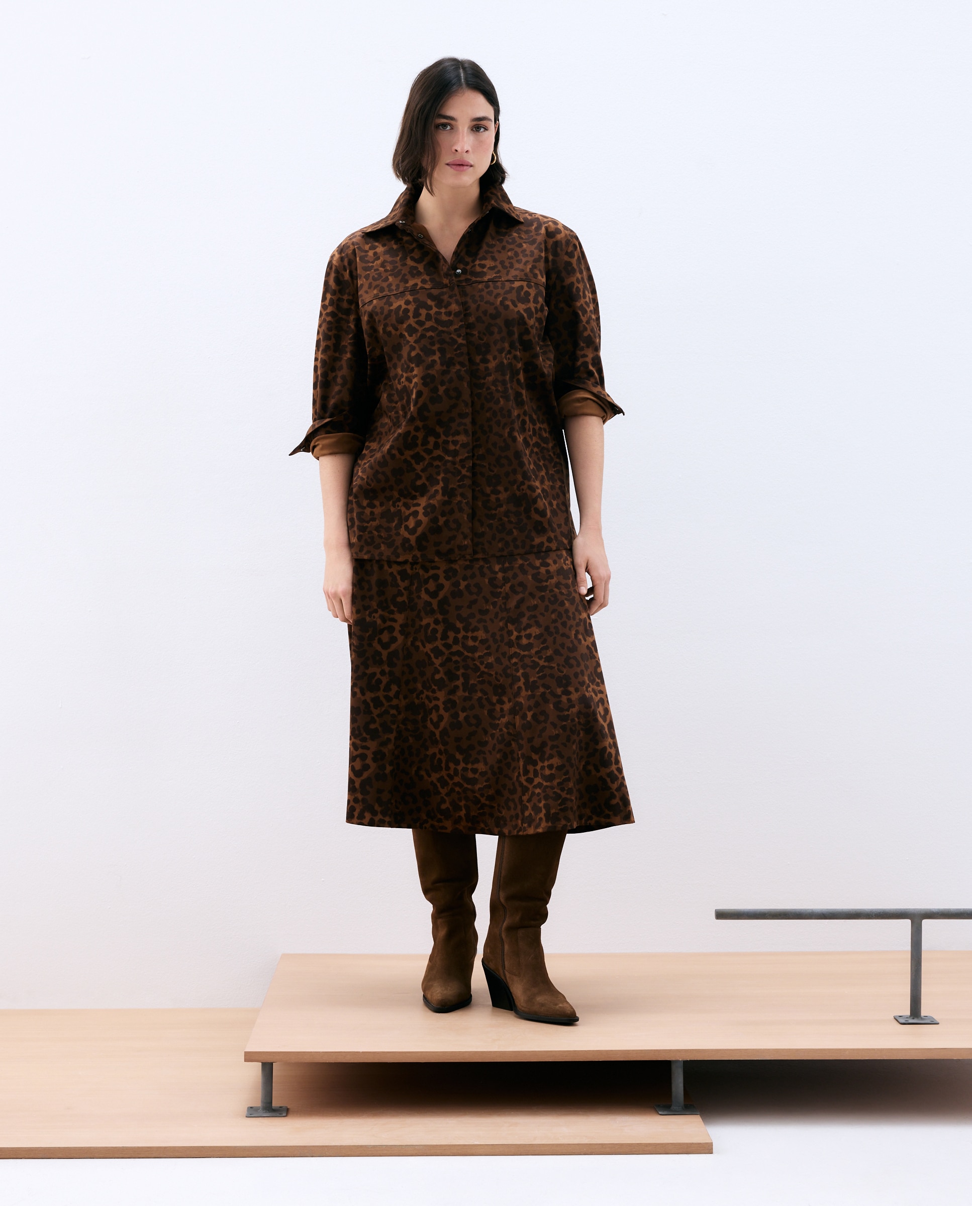 Sobrecamisa de Camurcina com Animal Print Castanho-2
