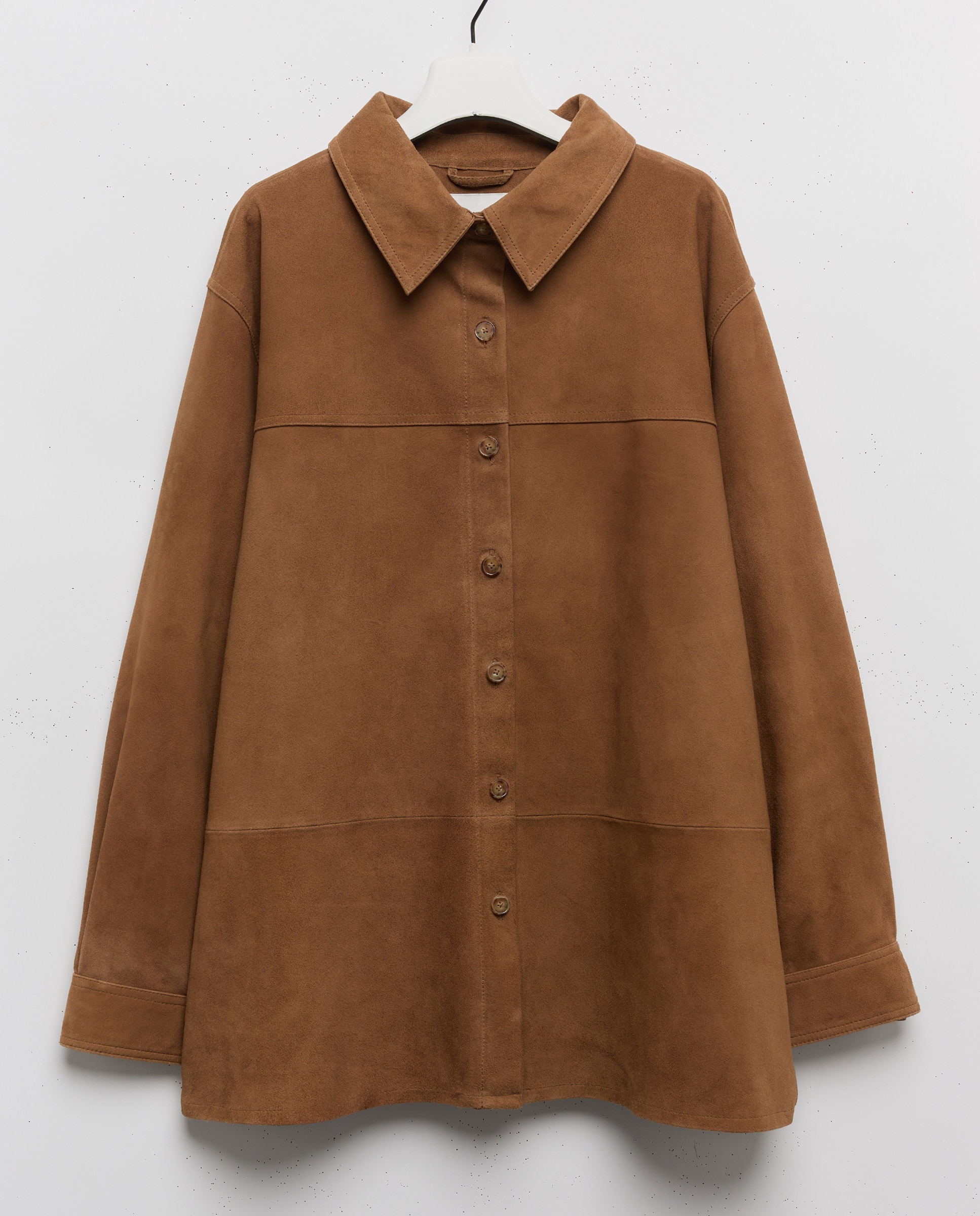 Imagem 0 de Sobrecamisa de Camurça