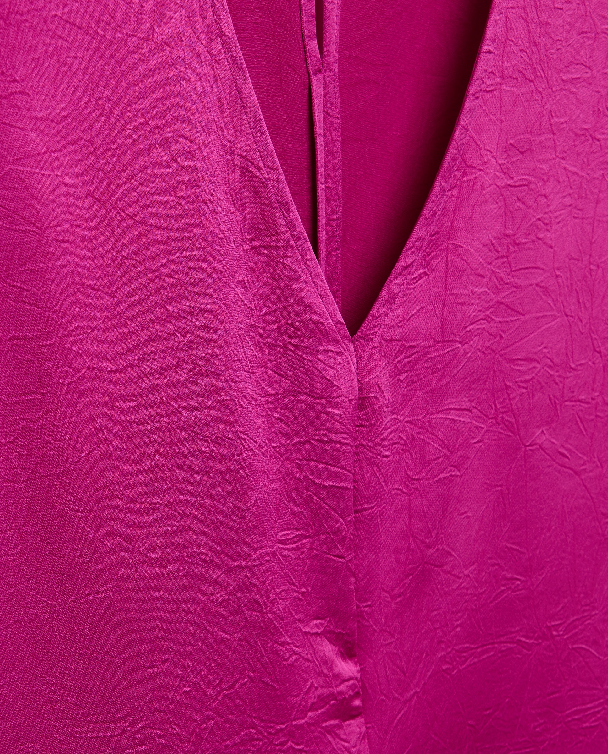 Vestido Comprido de Cetim Crinkle 240 Fúcsia-5
