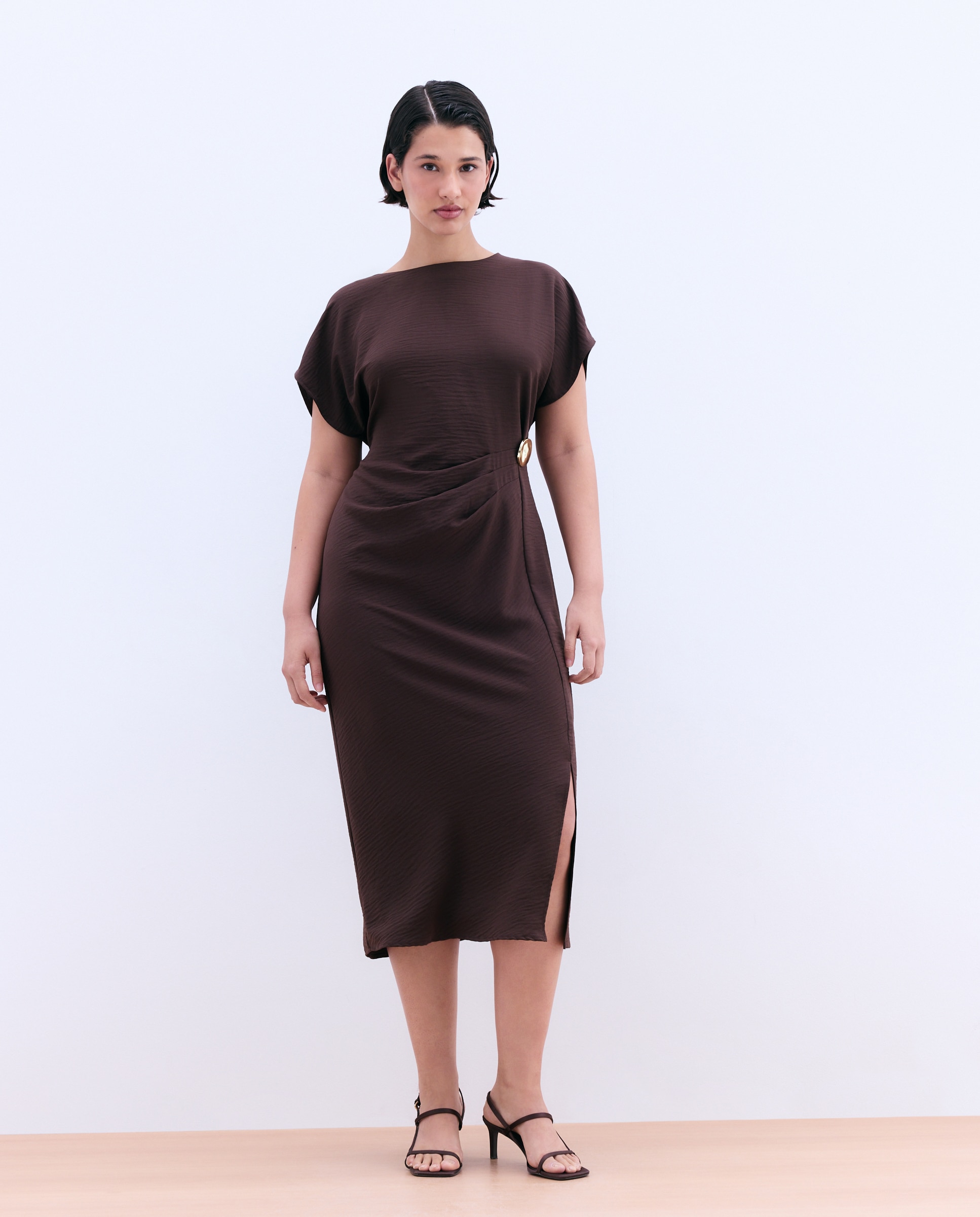 Imagem 0 de Vestido Camiseiro Midi com Manga Curta