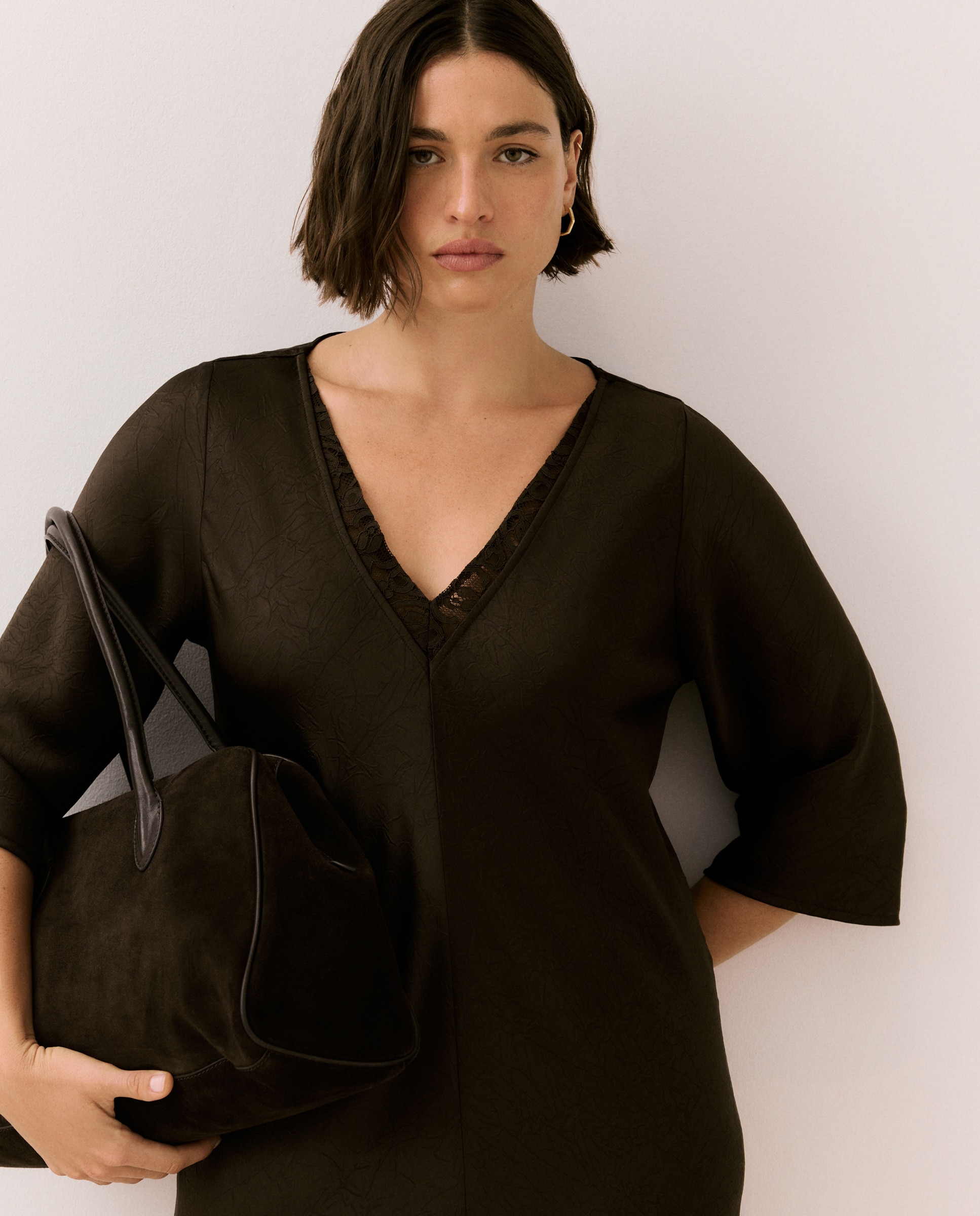 Vestido Acetinado Castanho-3