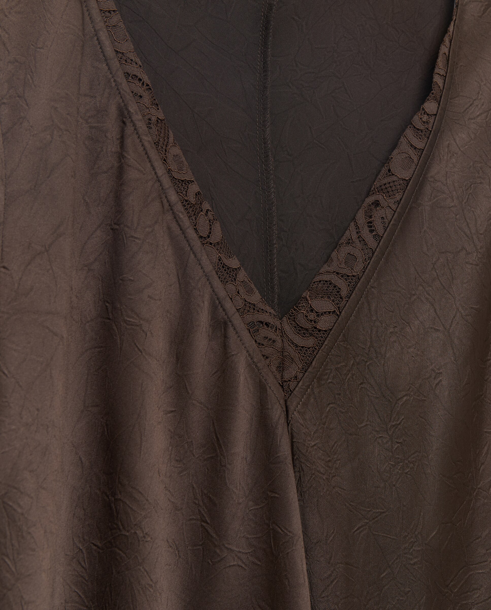 Vestido Acetinado Castanho-6