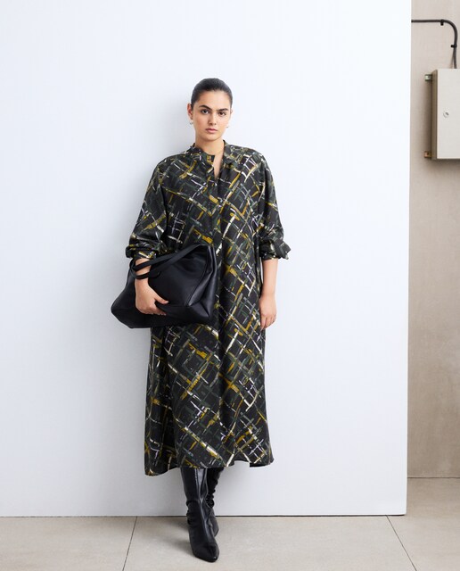 Imagem 0 de Vestido Midi com Estampado aos Quadrados