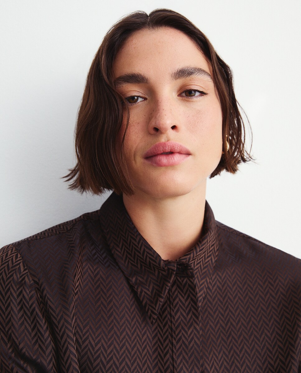 Vestido Camiseiro Midi com Bolsos Castanho-3