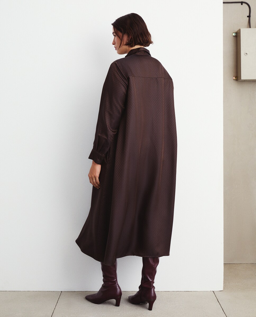 Vestido Camiseiro Midi com Bolsos Castanho-4