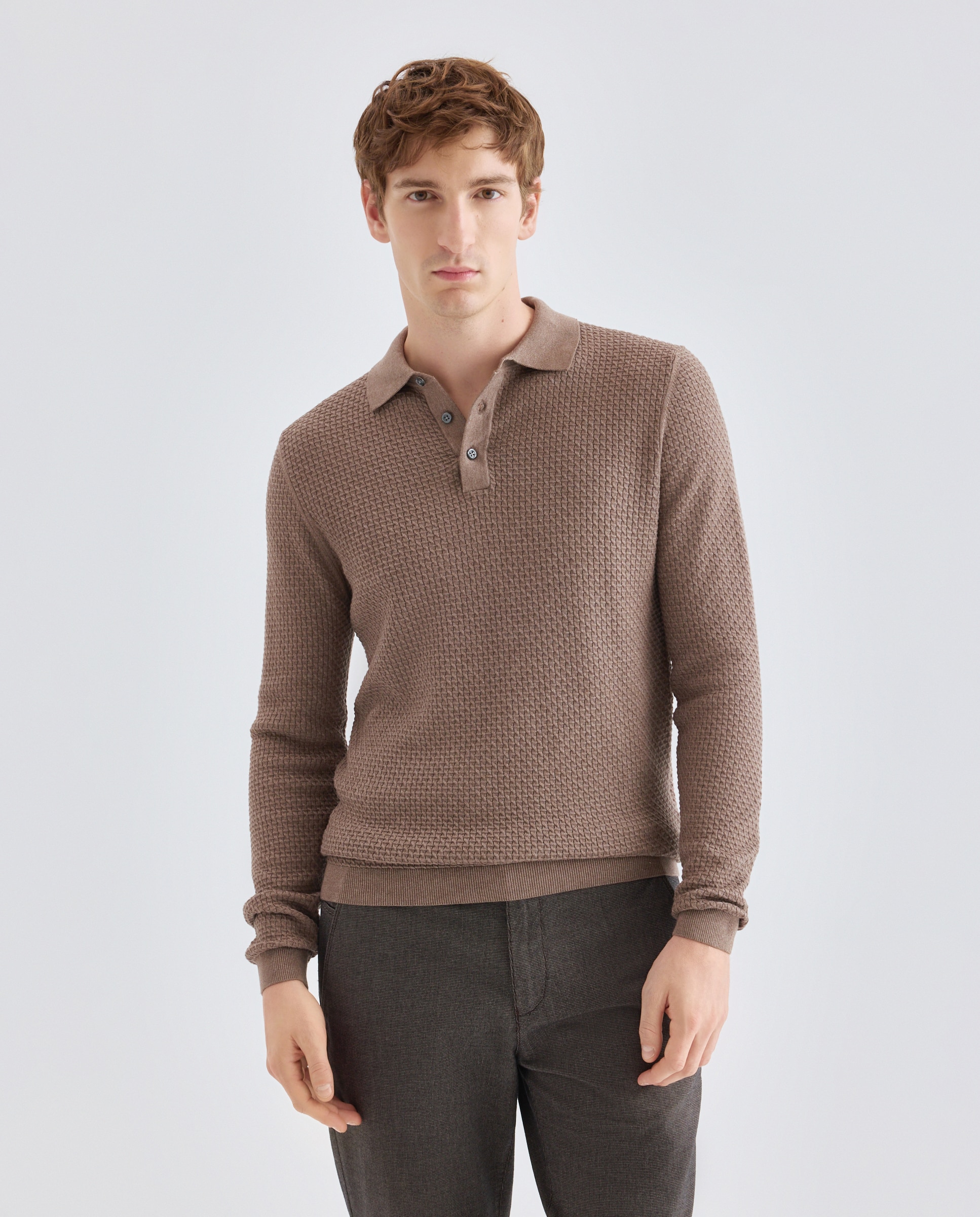 Imagen 1 de Punto para hombre con estilo moderno Marrón