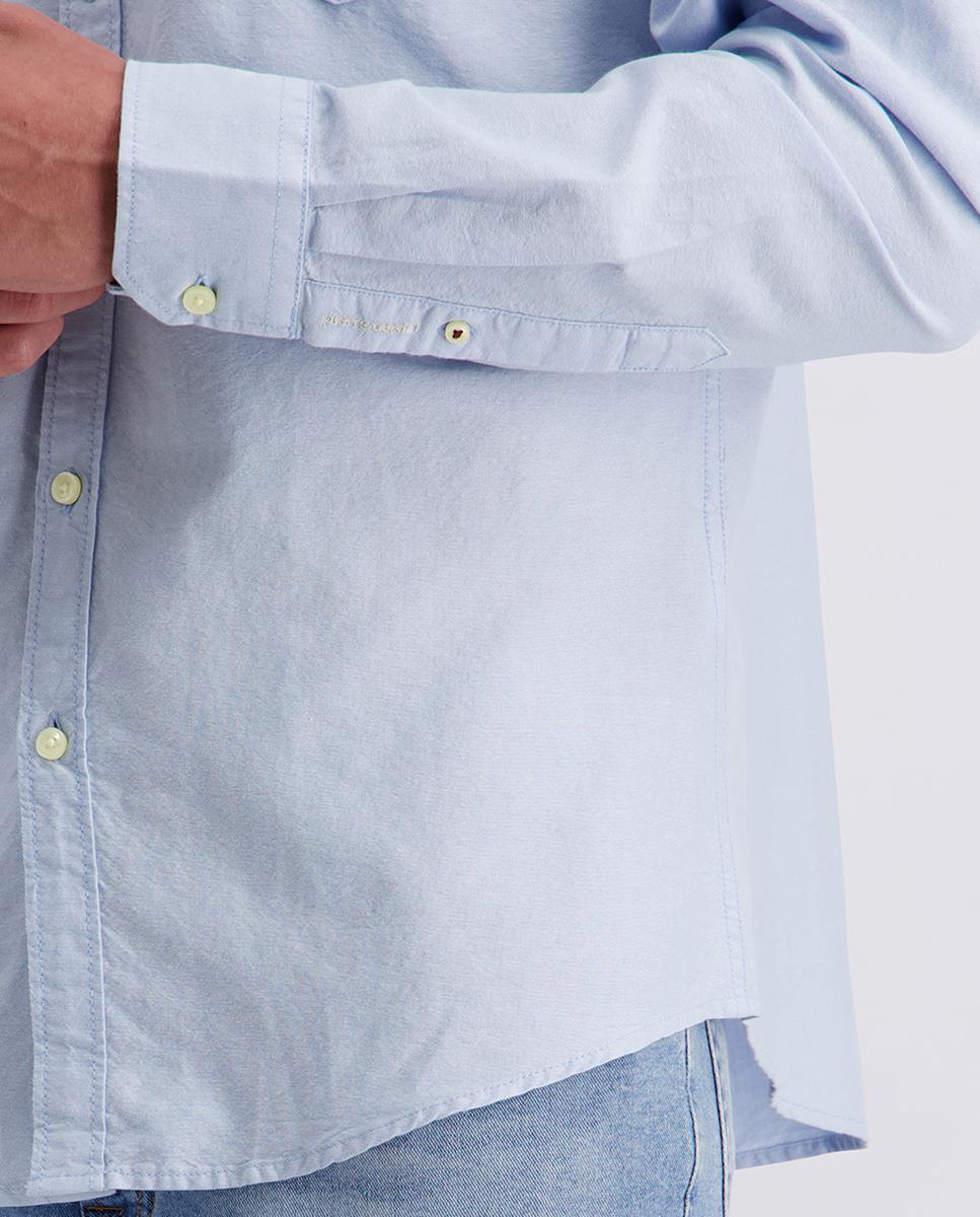 Camisa Oxford Modern Fit Lisa com Bolso Button Down Azul-claro-3