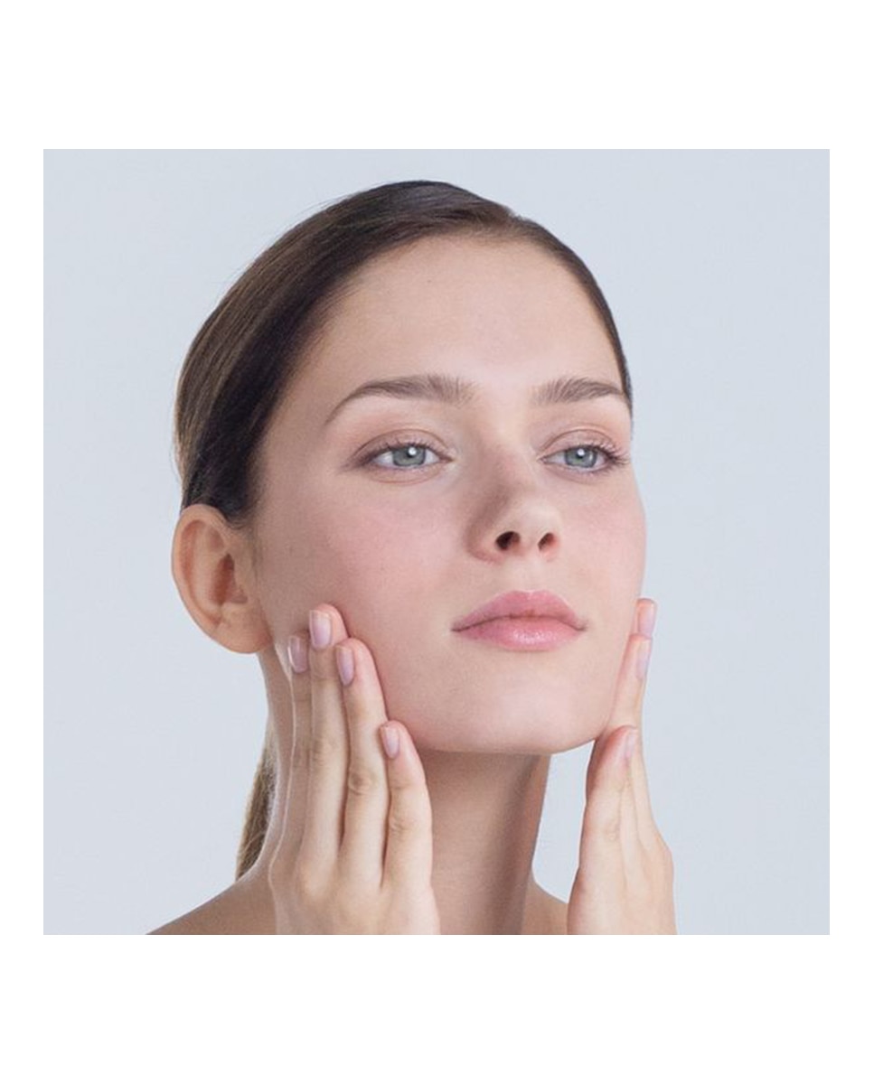 Imagen 4 de Agua Celular Crema Hidratante 50Ml ESTHEDERM