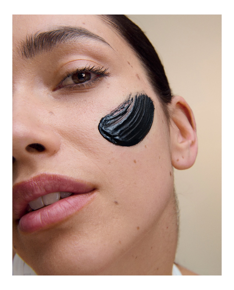 Mascarilla Desincrustan Carbón Patyka - 50 ml 2