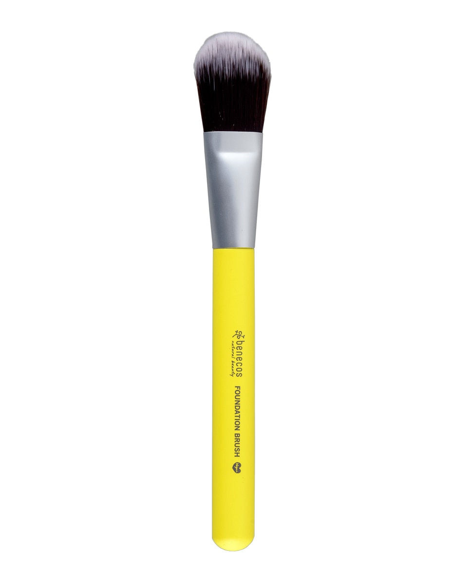 Brocha Base De Maquillaje Benecos 1