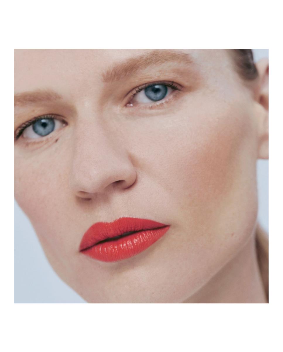 Serum Labial Carmen Multiactive Advanced U/1st - CORAL DEMIMATE 3 g CORAL DEMIMATE-7