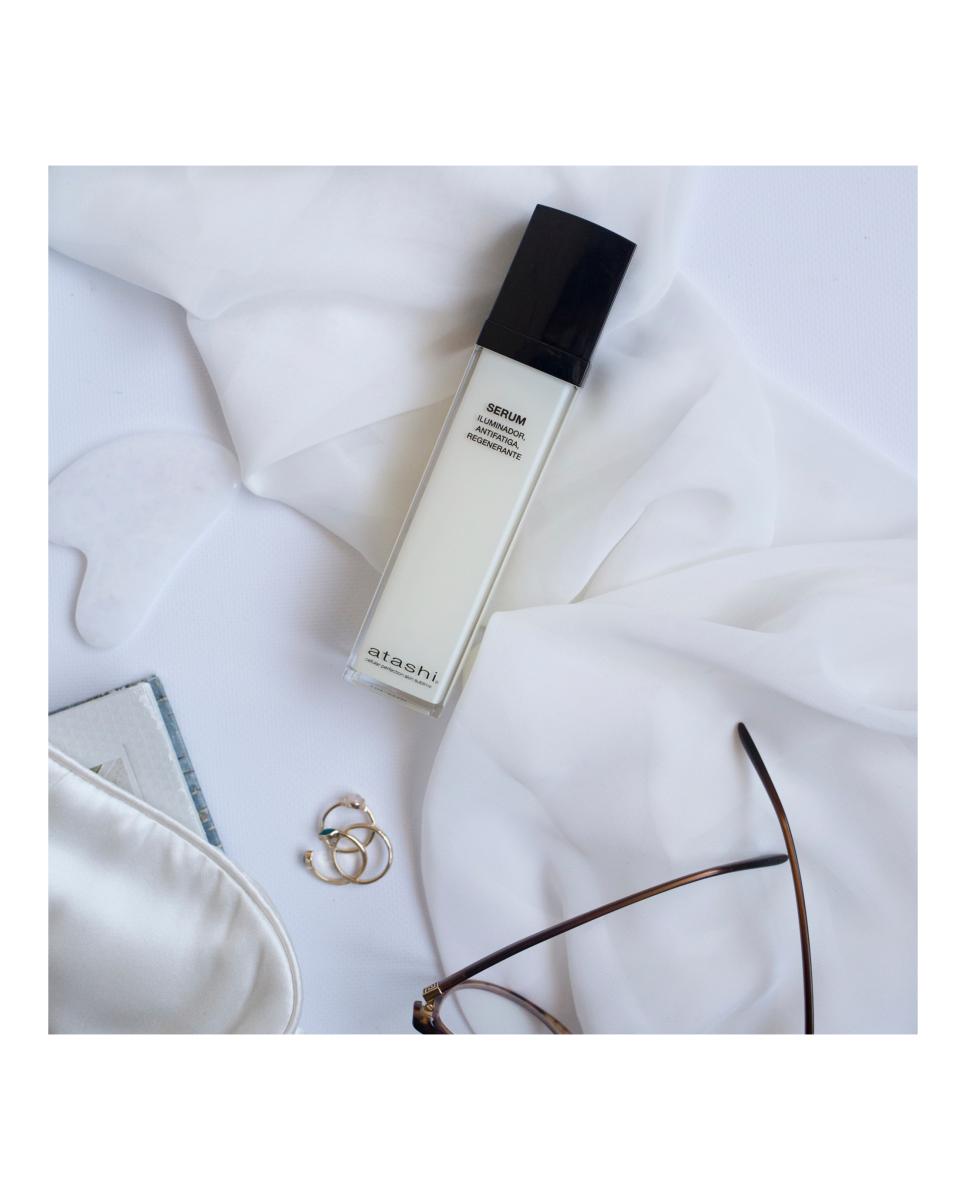 Cofre Firmeza y Luminosidad Cellular Cosmetics Atashi 6