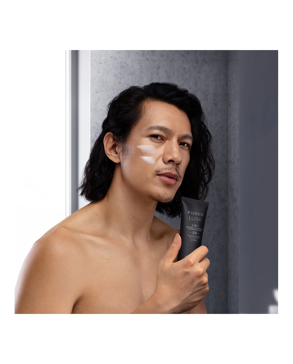 Imagen 3 de Espuma cremosa de limpieza + afeitado 2 en 1 LUNA™ FOREO - 100 ml