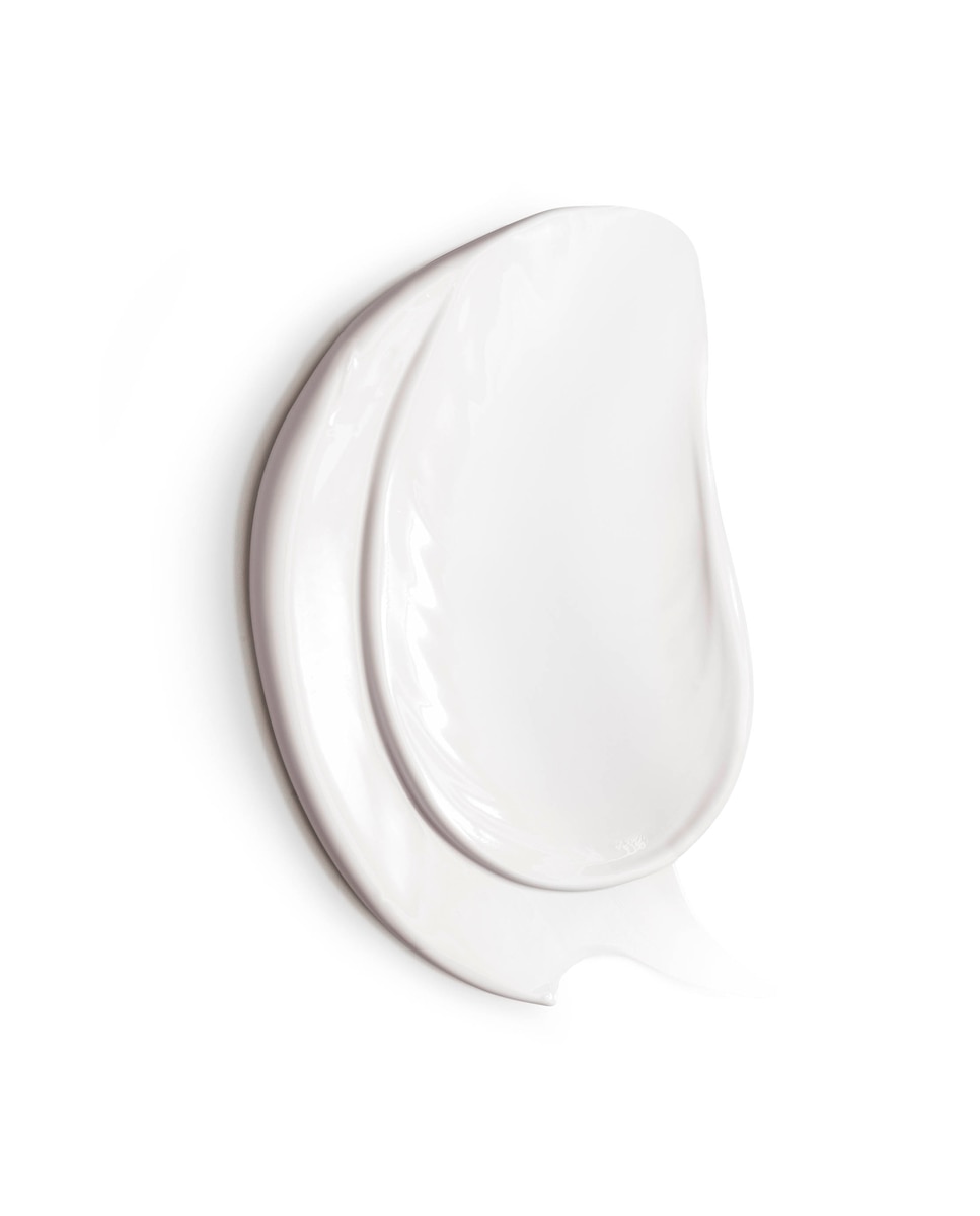 Gel-Crema Fotocorrección Con Ácido Hialurónico, Niacinamida y Phe-Resorcinol Anthelios Age Correct spf50 La Roche Posay - 50 ml 19