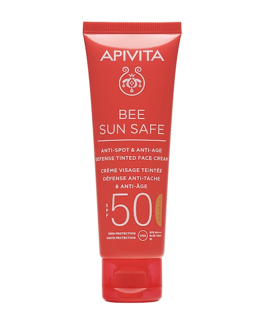 Imagen 0 de Crema solar facial Bee Sun Safe antiedad & antimanchas con color SPF 50 Apivita