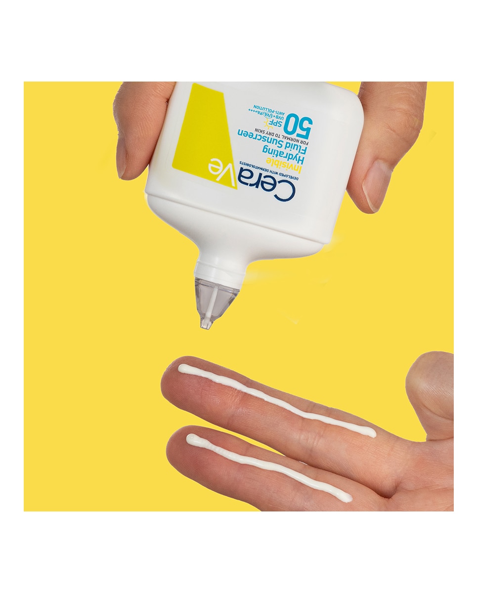 Imagen 4 de Fluido Protector Invisible Hidratante SPF 50 50 ml CeraVe - 50 ml