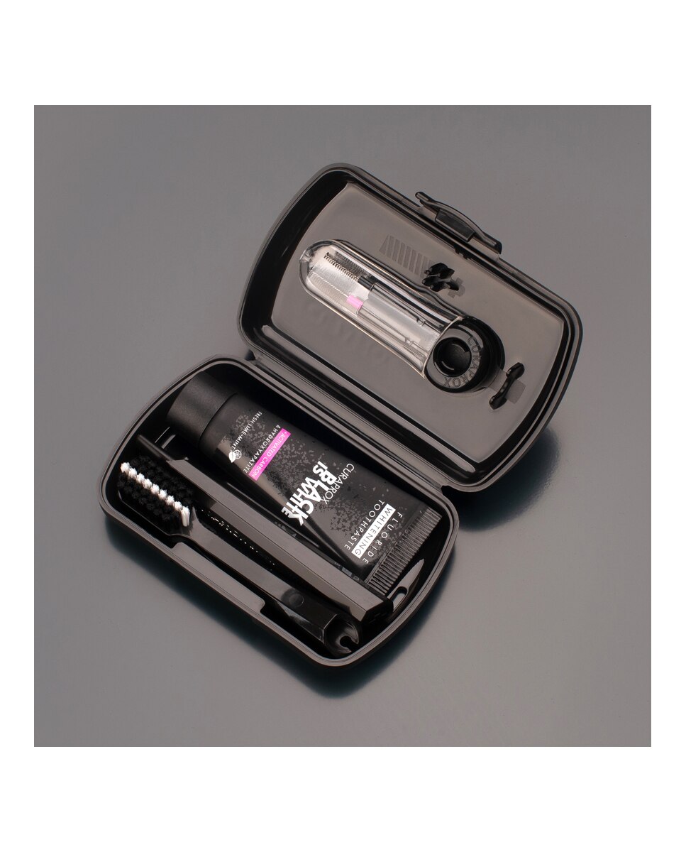 Pack De Viaje Black Is White Curaprox 5