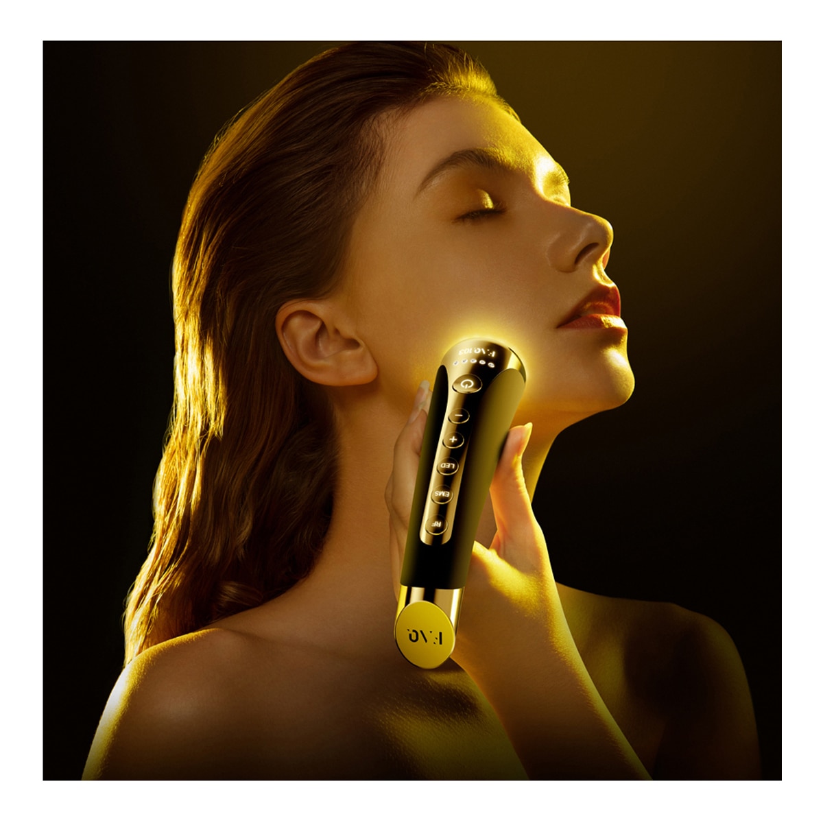 FAQ™ 103 El dispositivo facial con diamantes 4