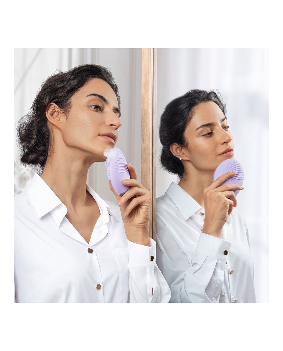 LUNA™ 4 - Dispositivo inteligente de limpieza facial y masaje reafirmante SENSITIVE SKIN FOREO - Sensitive skin Sensitive skin-6
