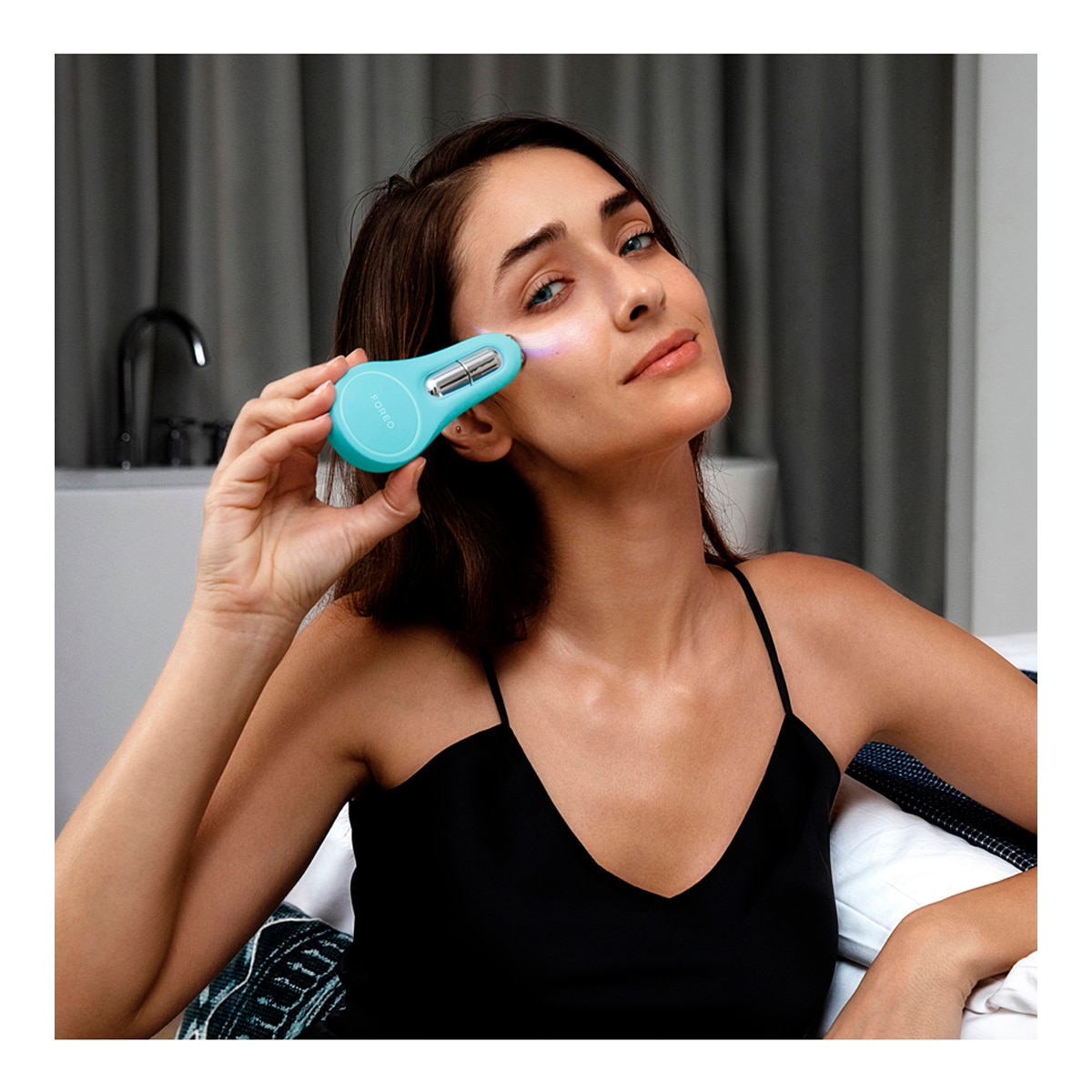 BEAR™ 2 eyes & lips dispositivo de microcorrientes Arctic Blue FOREO - Arctic Blue Arctic Blue-4