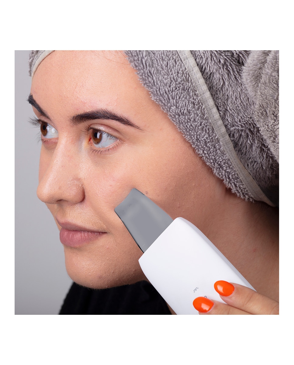 Potenciador facial para limpiar e hidratar la piel Smooth Finish Stylpro 3