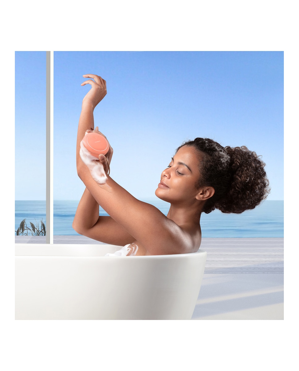 LUNA™ 4 body - Dispositivo limpiador y masajeador corporal 2 en 1 con pulsaciones T-Sonic™ para todo tipo de pieles Peach Perfect FOREO Peach Perfect Peach Perfect-5