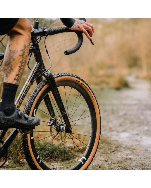Pneus Connector Ultimate Tubeless - 700x40 Preto / Castanho-4