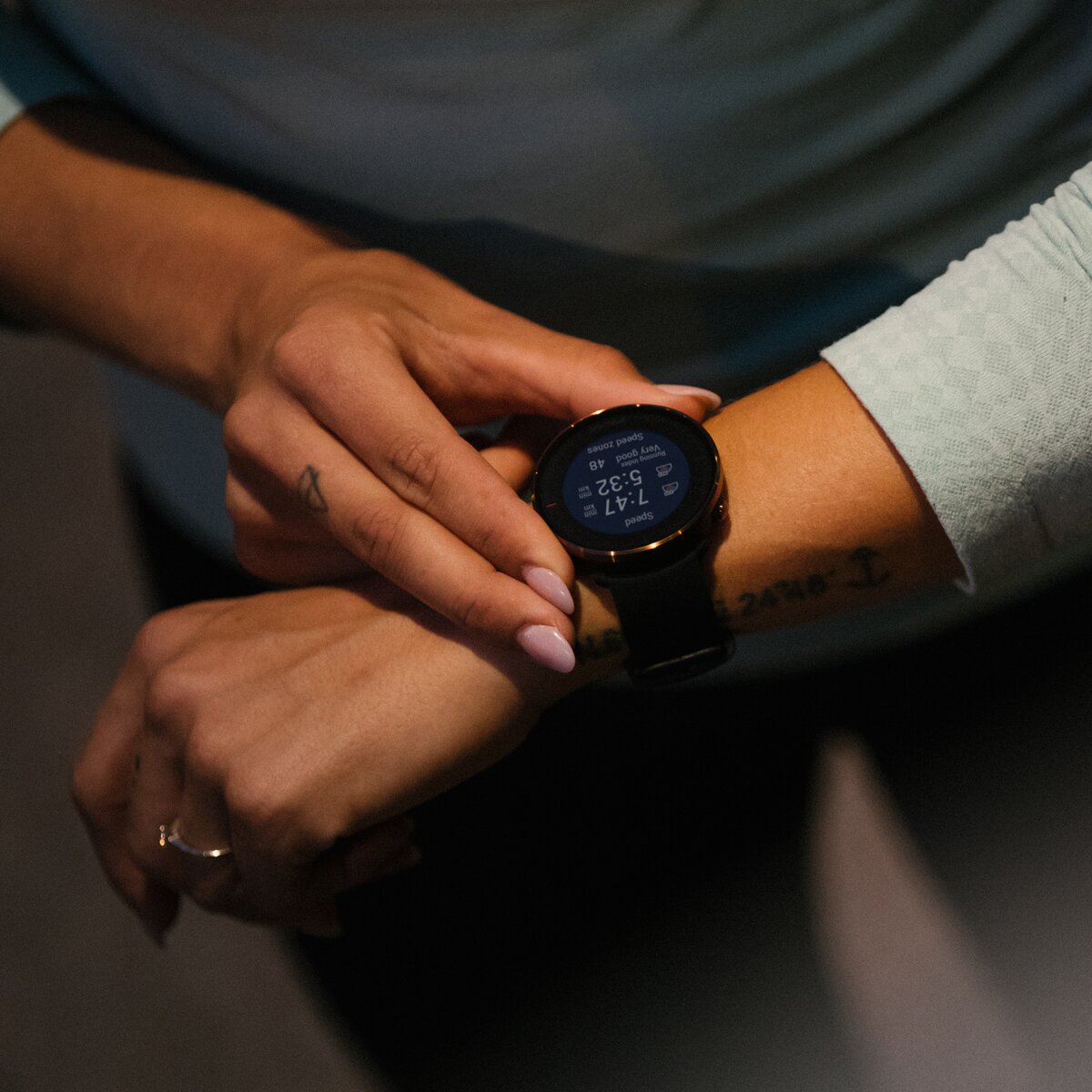 Relógio smartwatch GPS Vantage M Tamanho S-M Branco-15