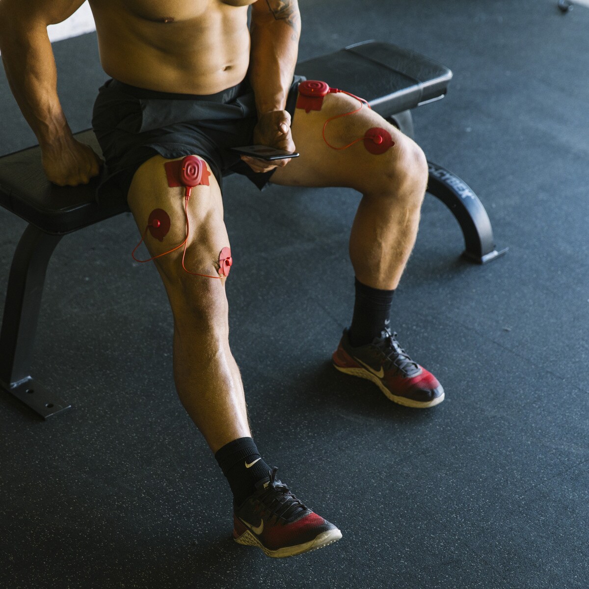 Electroestimulador muscular Therabody PowerDot Duo Vermelho-6