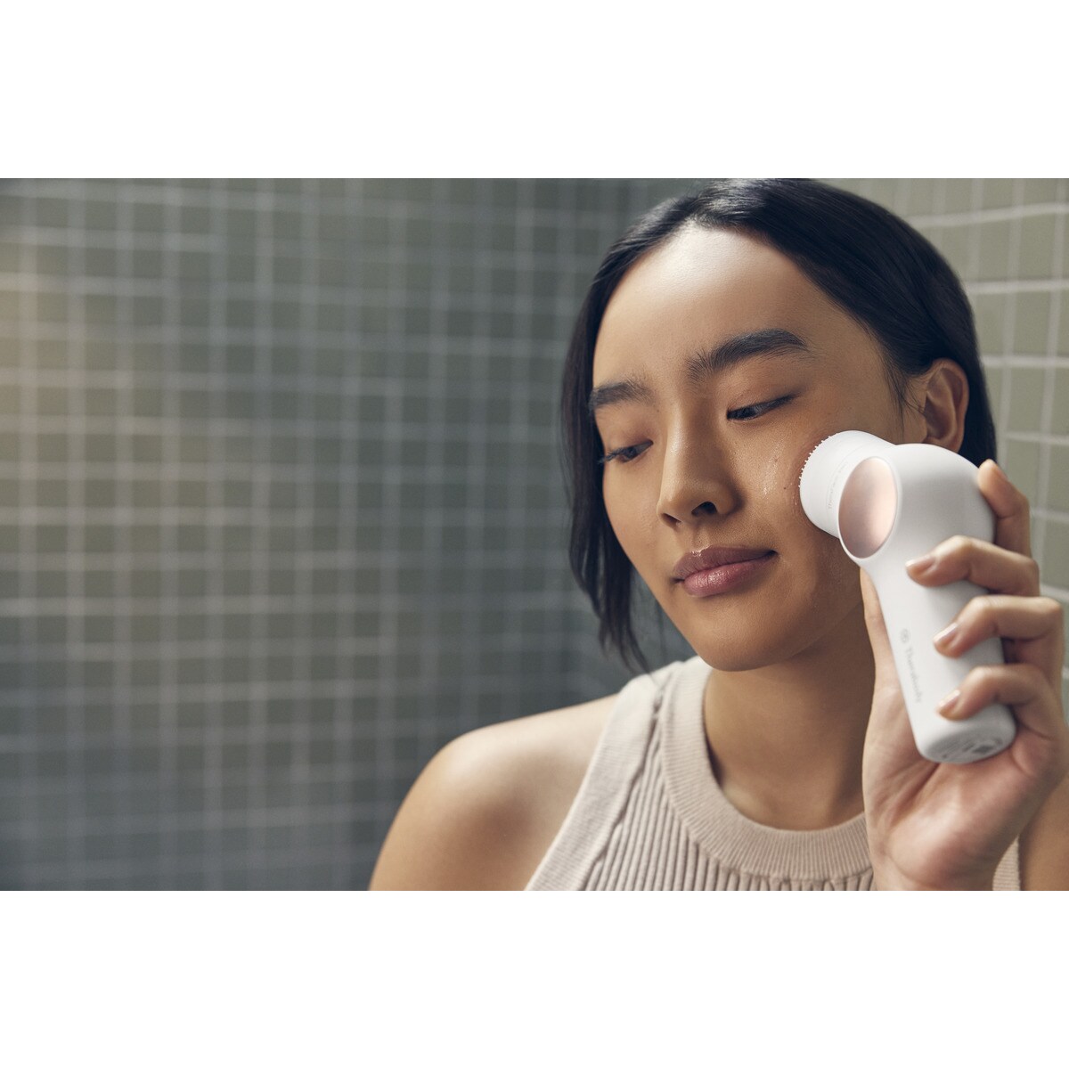 Theraface PRO Dispositivo de Tonificação Facial Branco-9