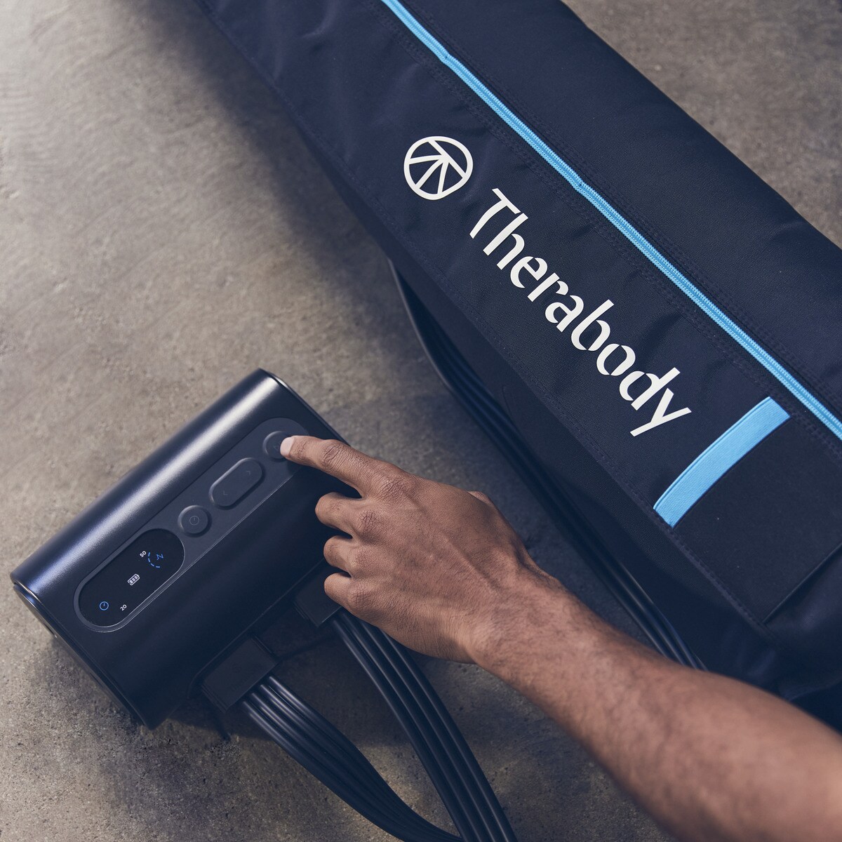 Sistema de compressão pneumática Therabody RecoveryAir 3 Prime Preto-9