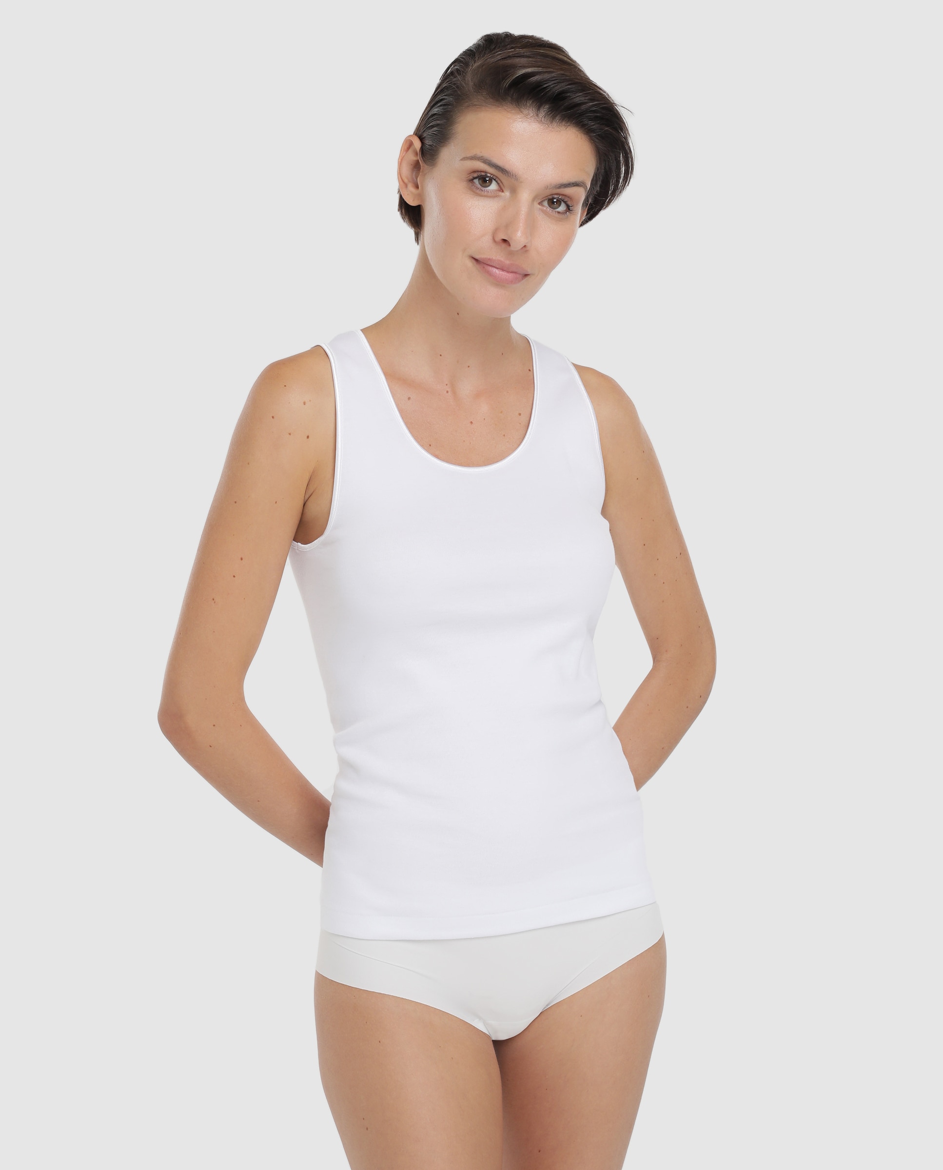 Imagem 0 de T-shirt de algodão branca com alças largas