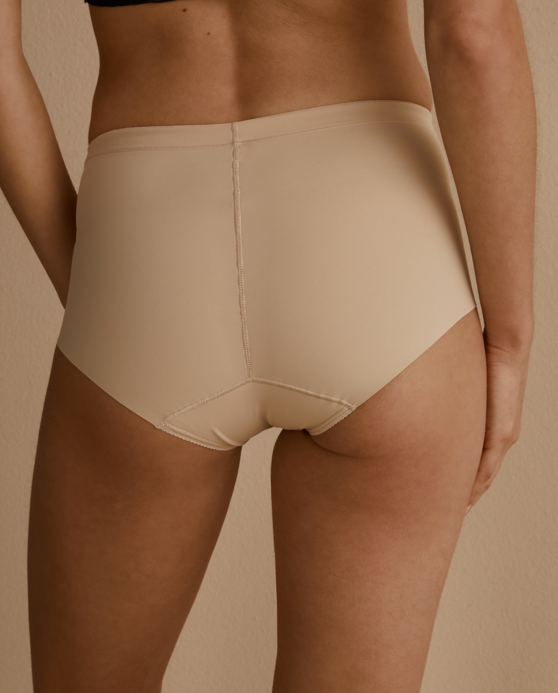 Cueca de Controlo com Corte de Laser e Renda Areia-2