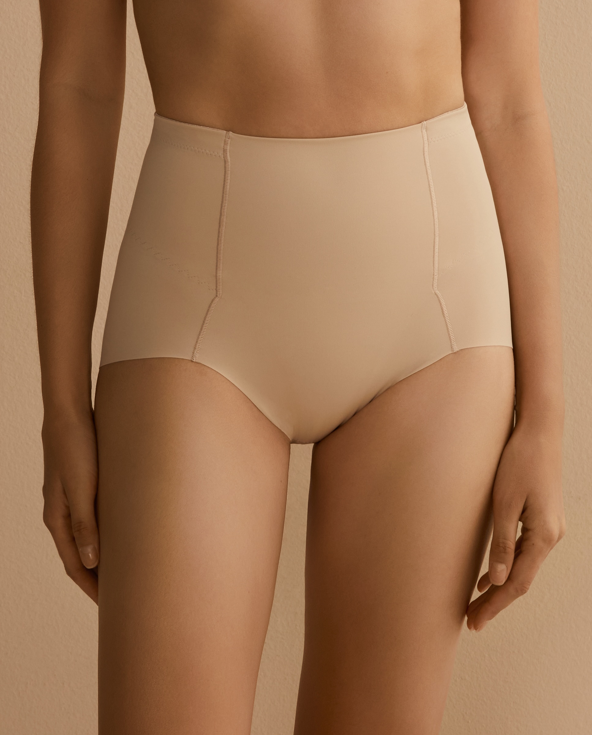 Imagem 0 de Cueca de Controlo com Corte Laser