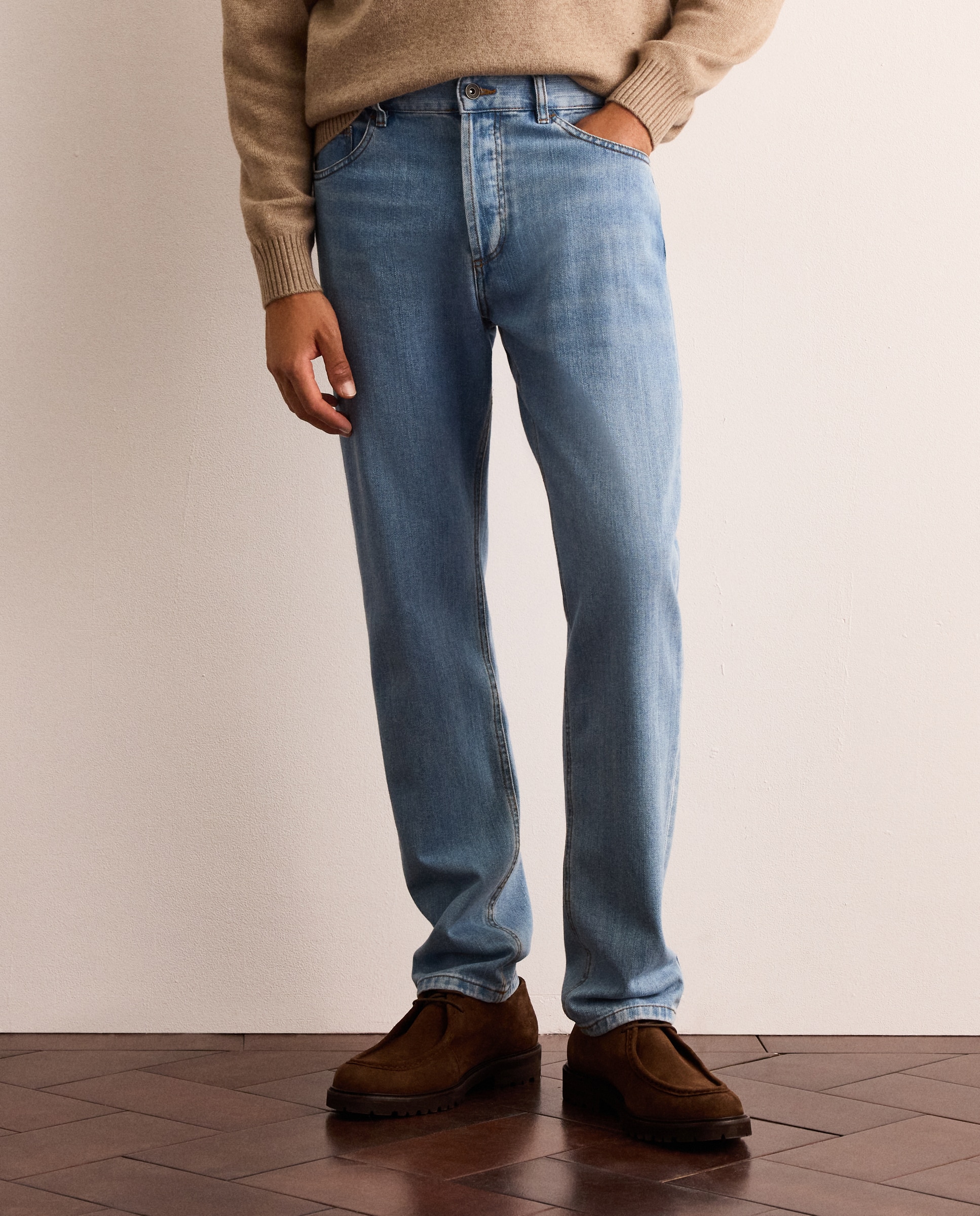 Jeans Regular. Azul-claro-2