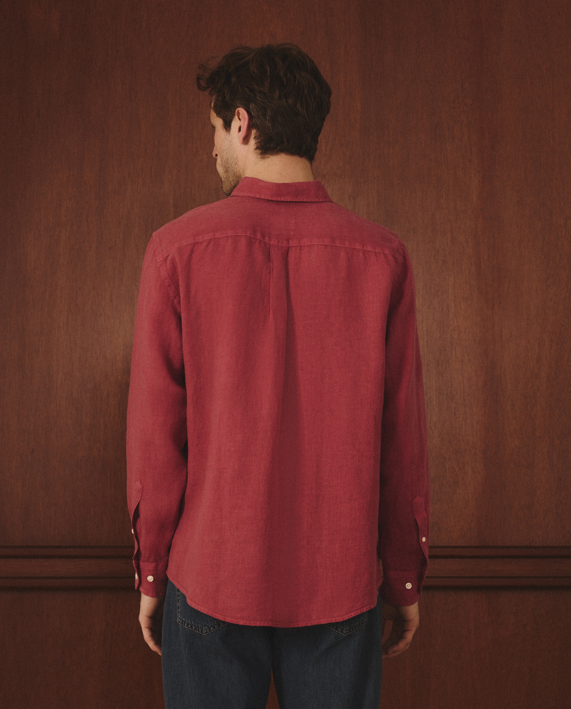 Camisa Classic Fit de Linho Bordeaux-3