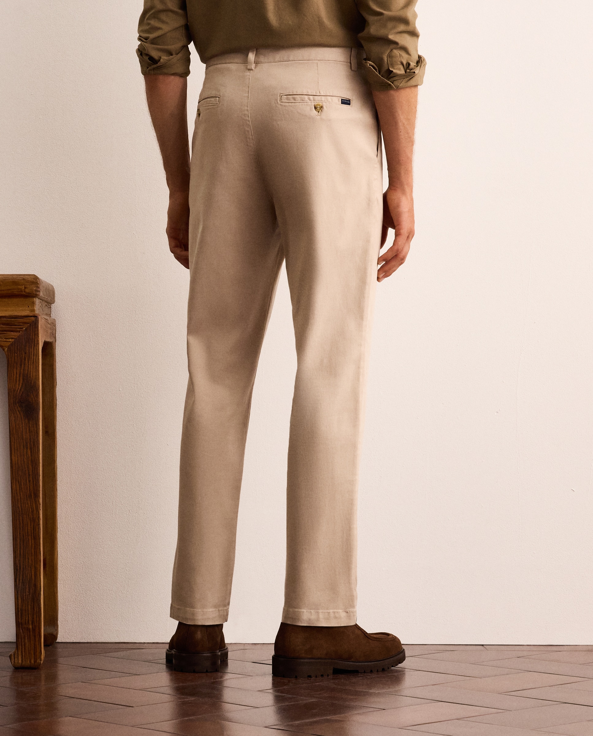 Pantalón chino slim fit con pinza de algodón stretch hombre - Lloyd's - Beige Beige-3