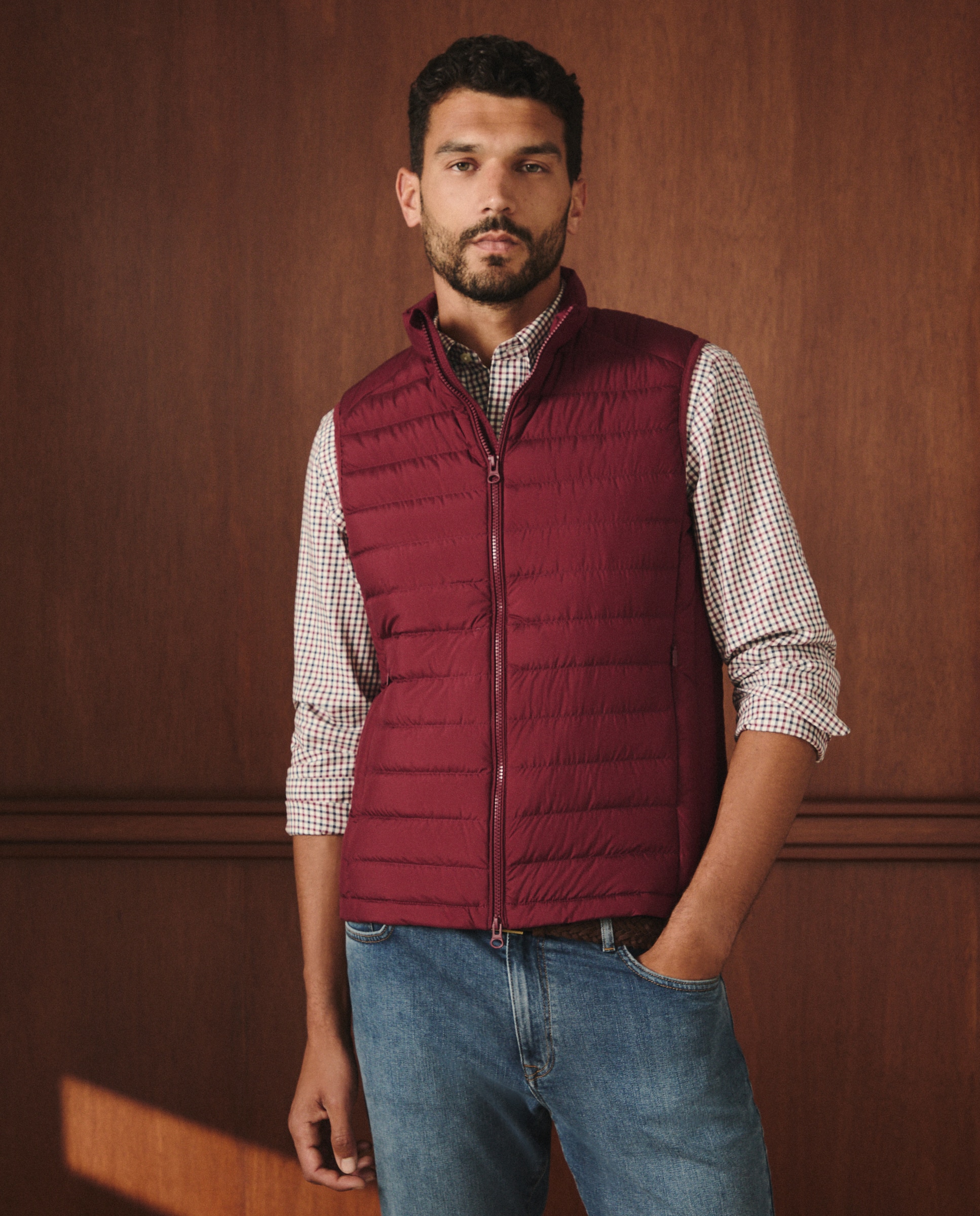 Colete Acolchoado com Penas Naturais Bordeaux-1